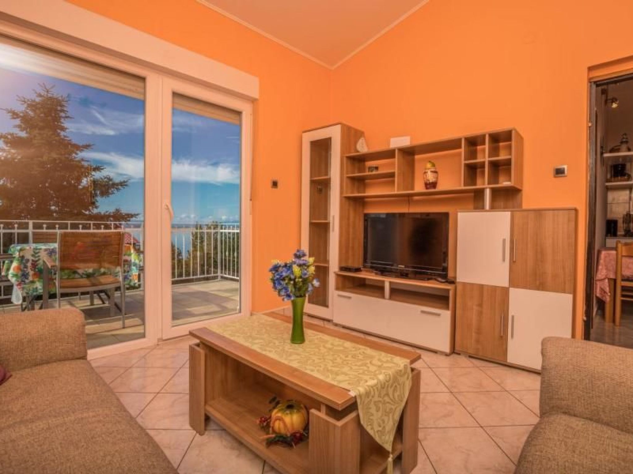 Apartment Miky-Image-tags.info