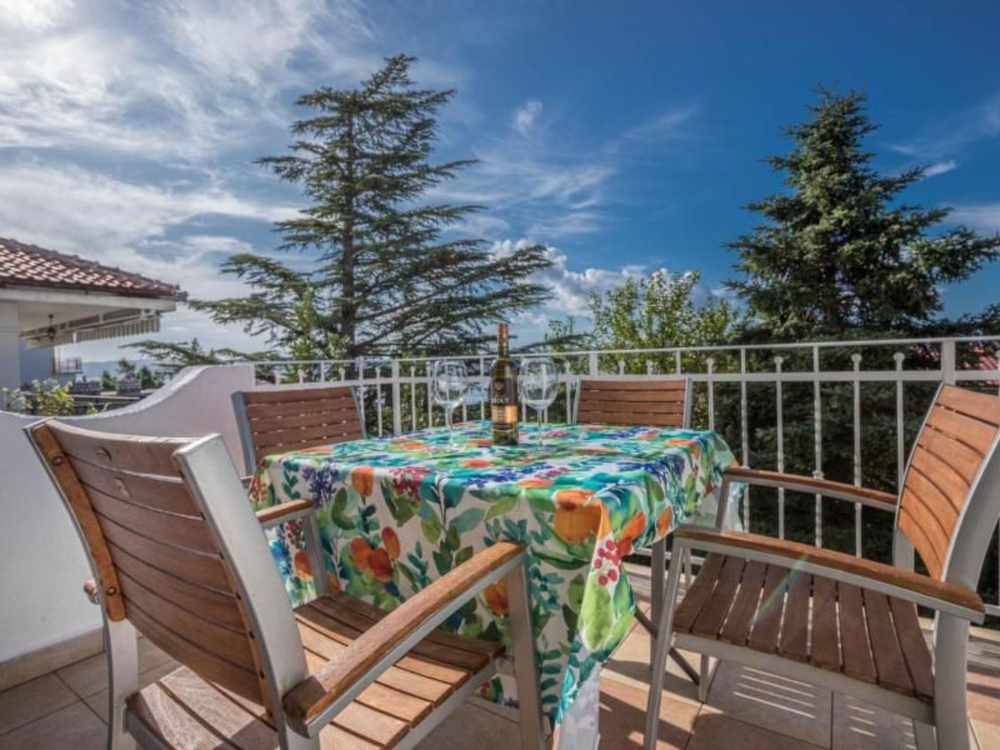 Apartment Miky-Image-tags.info