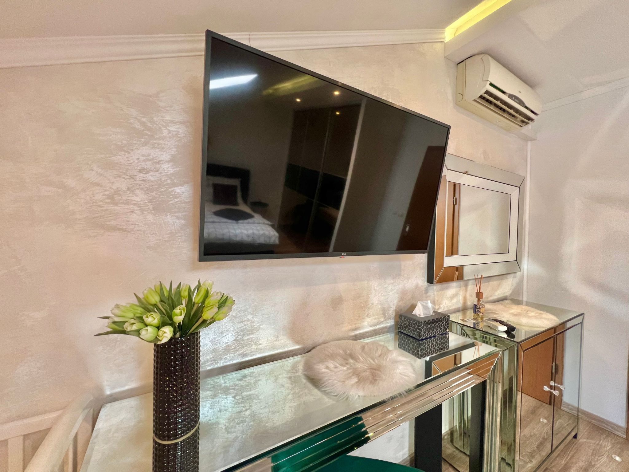 Holiday house Lona-Binnen