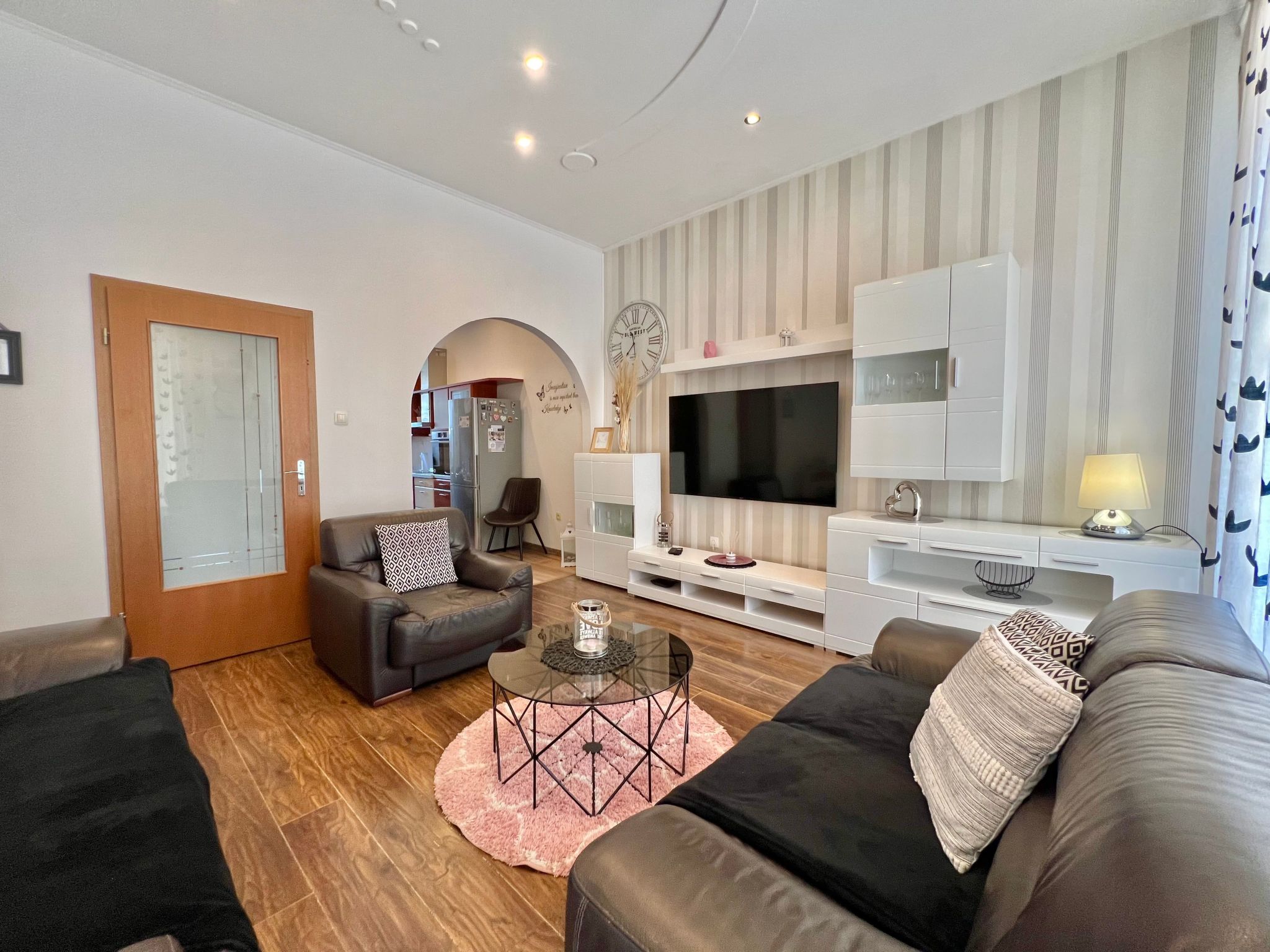 Holiday house Lona-Binnen