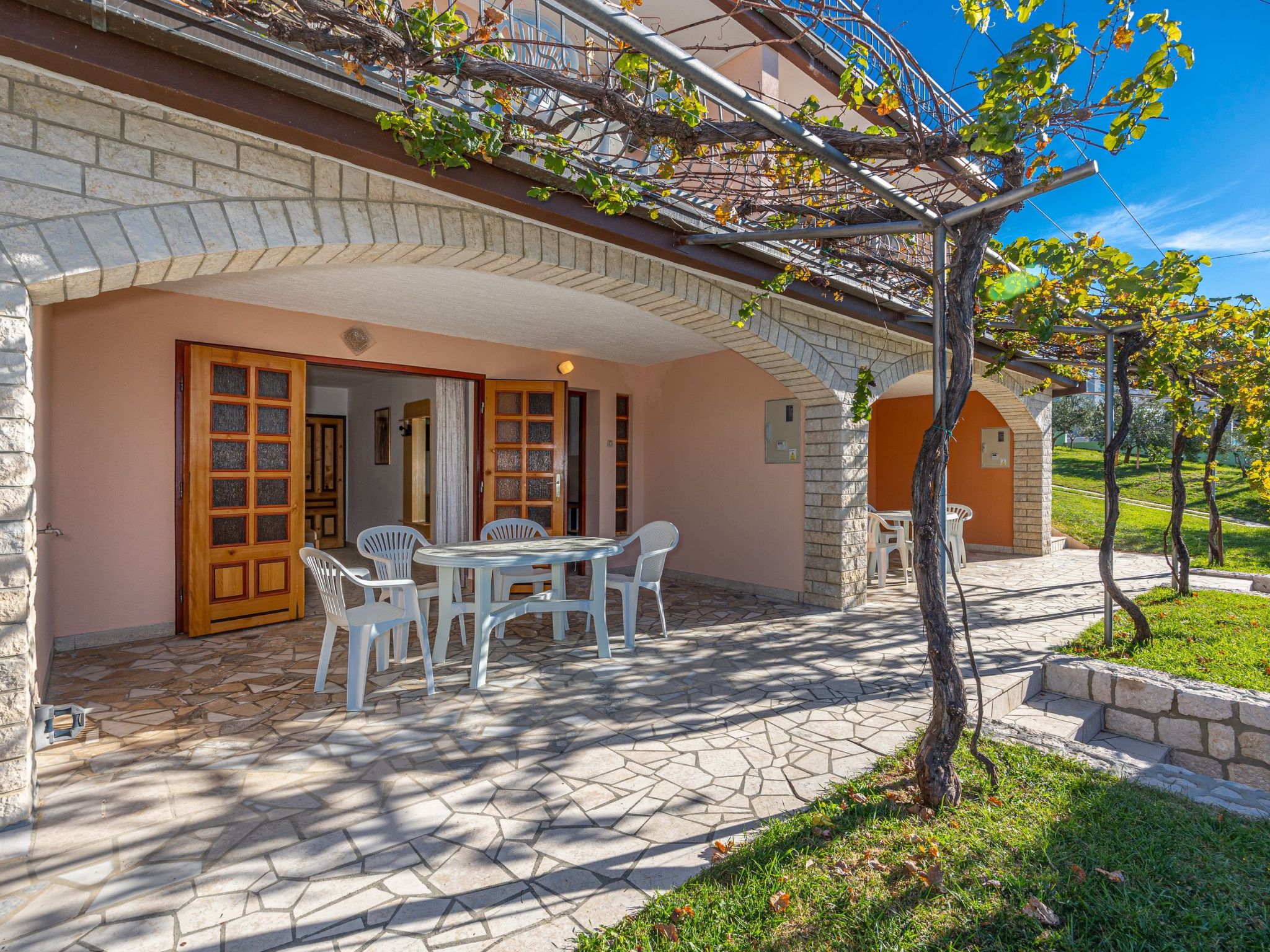 In Crikvenica mit Großem Garten-Image-tags.info