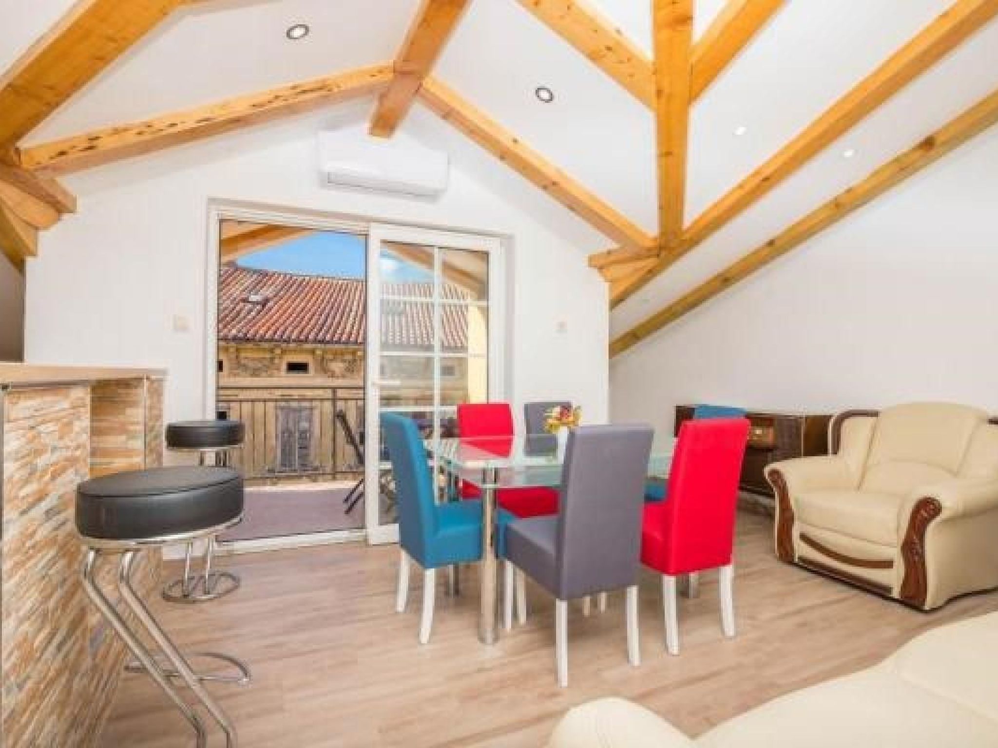 Appartement in Crikvenica mit Terrasse und Grill und Nah am Strand