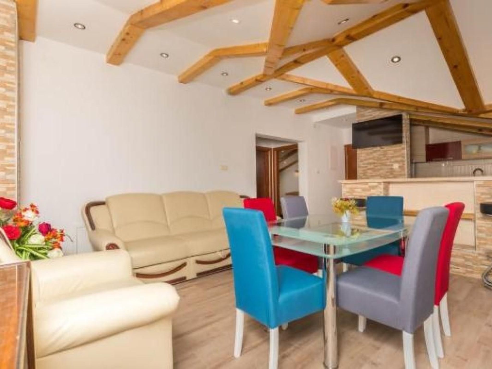 Appartement in Crikvenica mit Terrasse und Grill und Nah am Strand-Image-tags.info