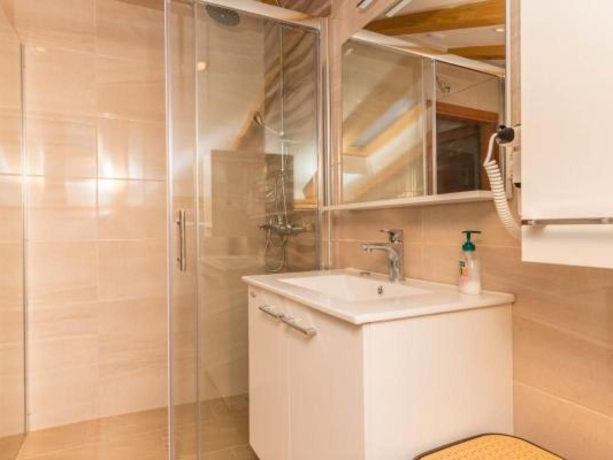 Appartement in Crikvenica mit Terrasse und Grill und Nah am Strand-Drinnen