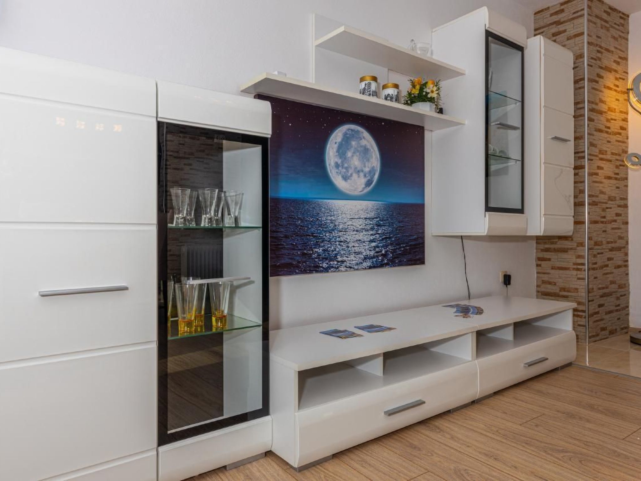 Nette Ferienwohnung in Crikvenica mit Grill und Strand in der Nähe-Drinnen