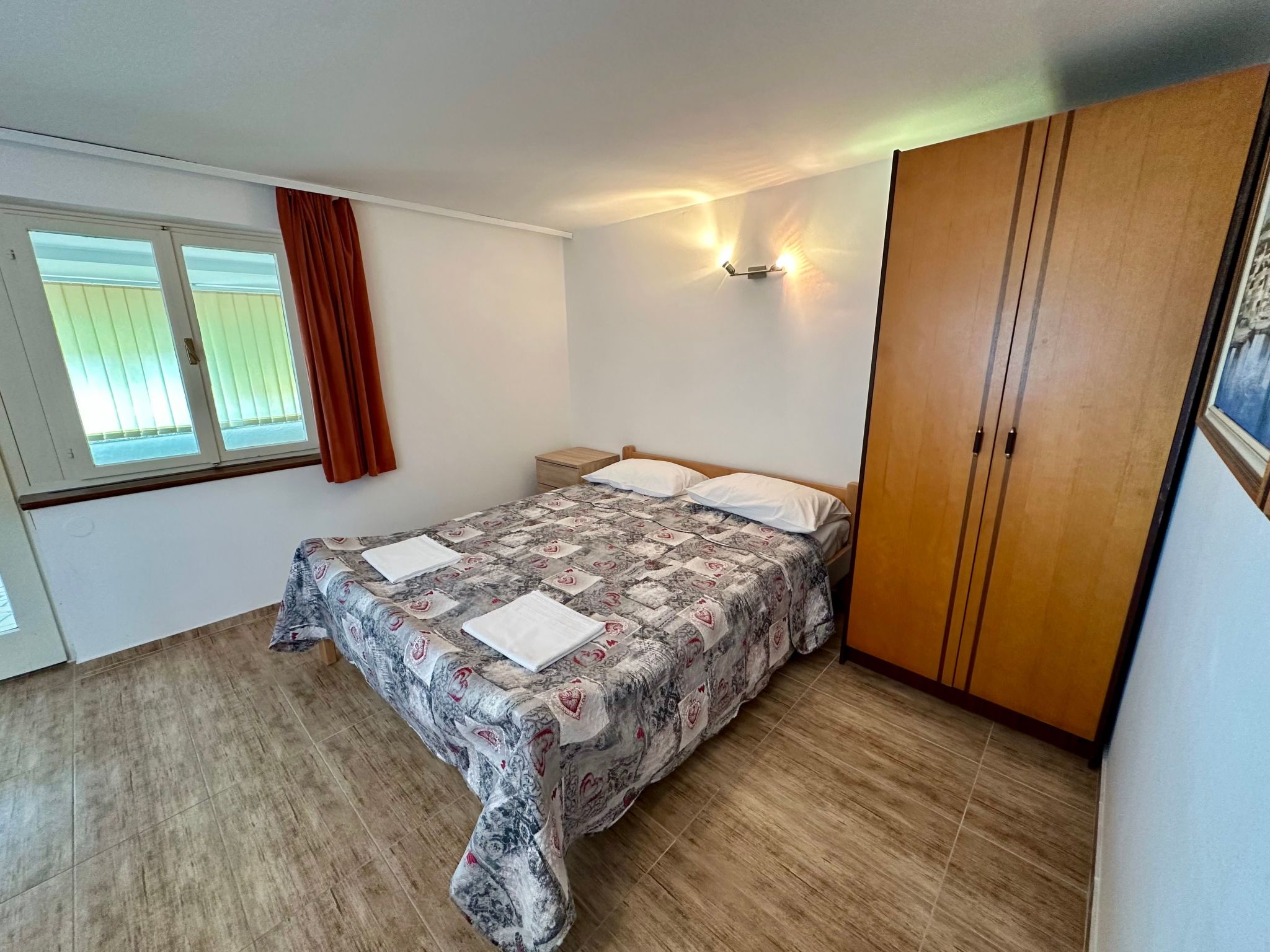 Apartment Car-Drinnen