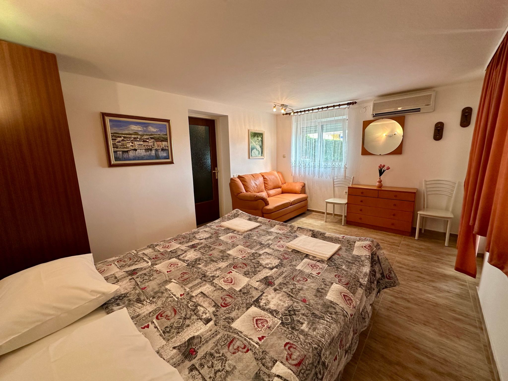 Photo of Apartment Car