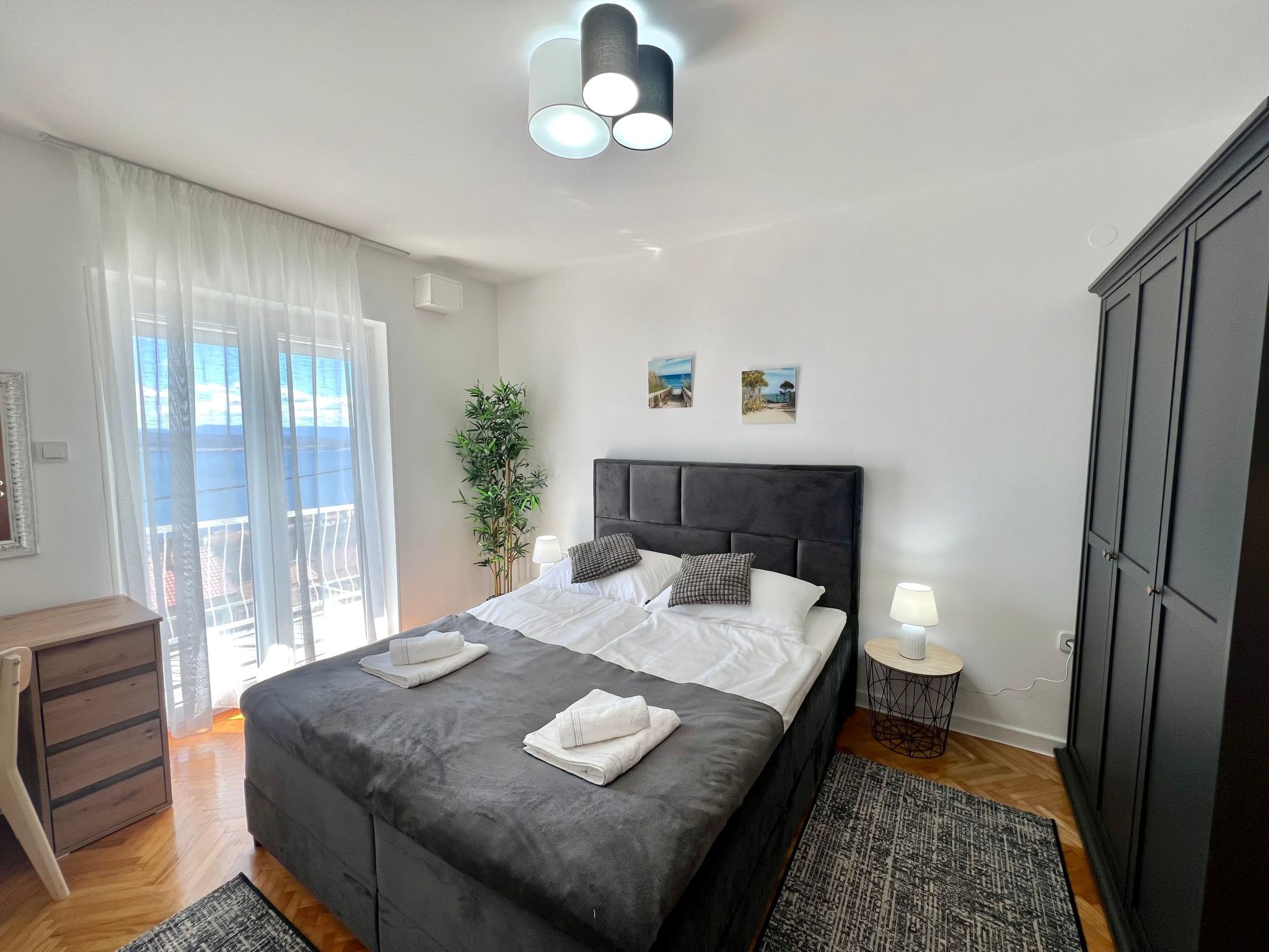 Apartment Frano-Image-tags.info