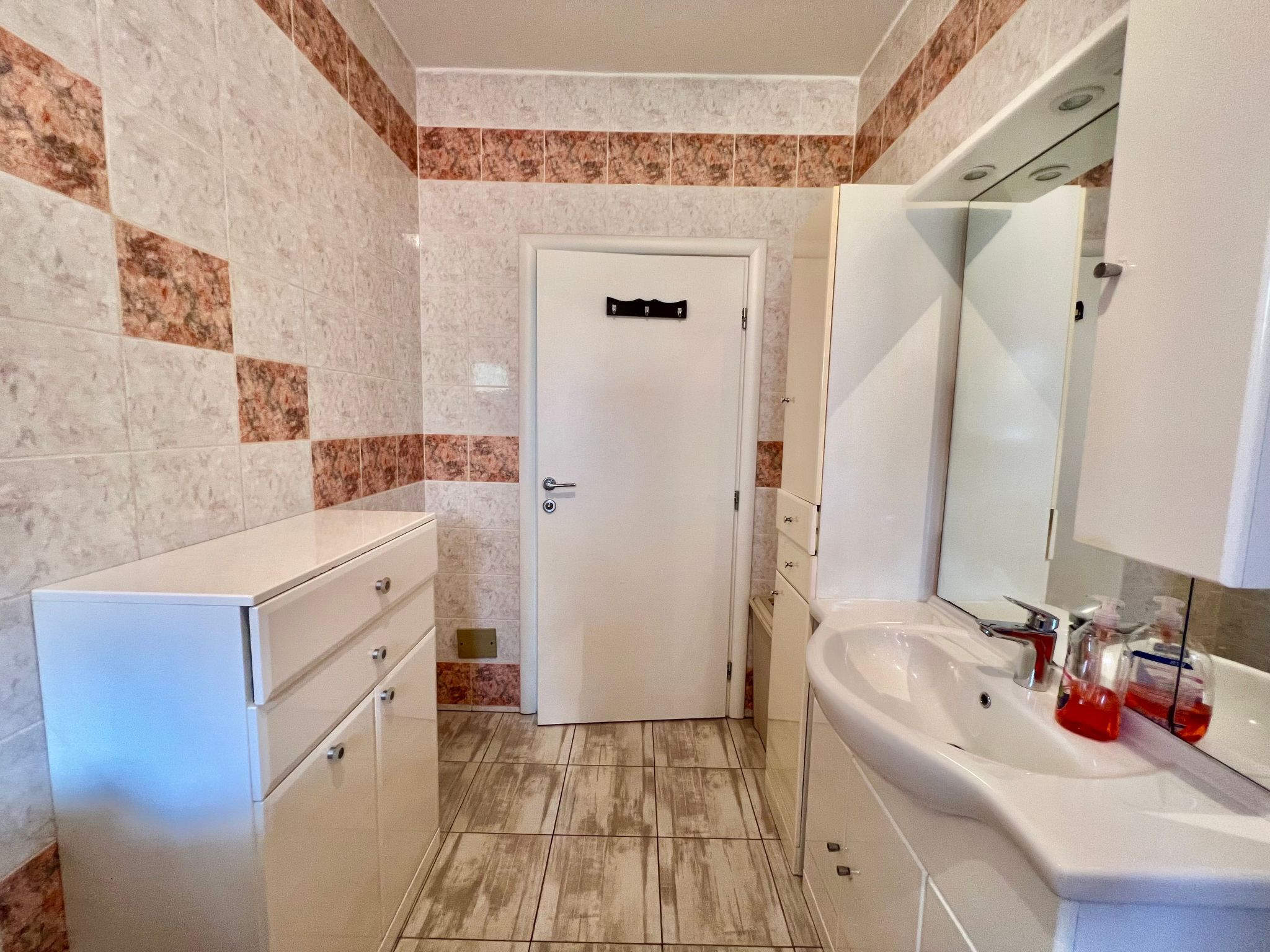 Wohnung Niko-Image-tags.info