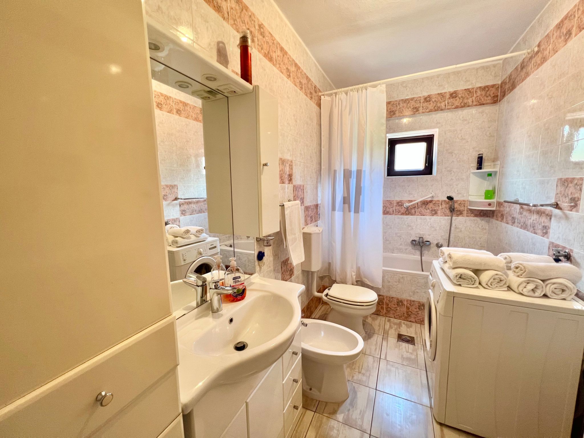 Wohnung Niko-Image-tags.info