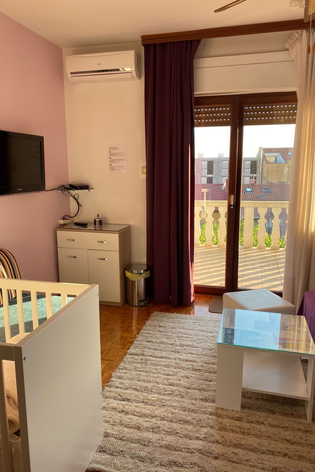 "Luxuswohnung"-Binnen