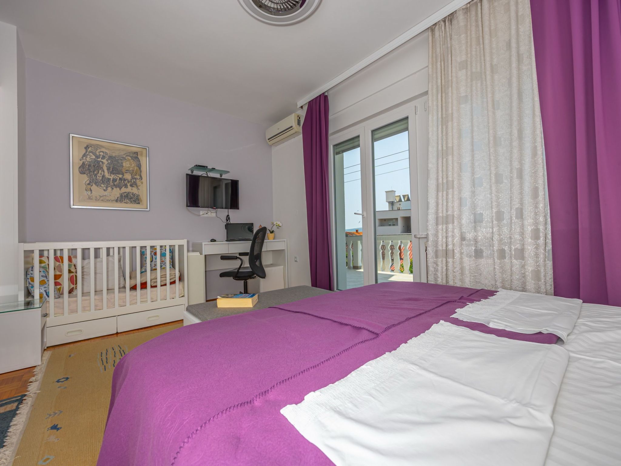 "Luxuswohnung"-Binnen