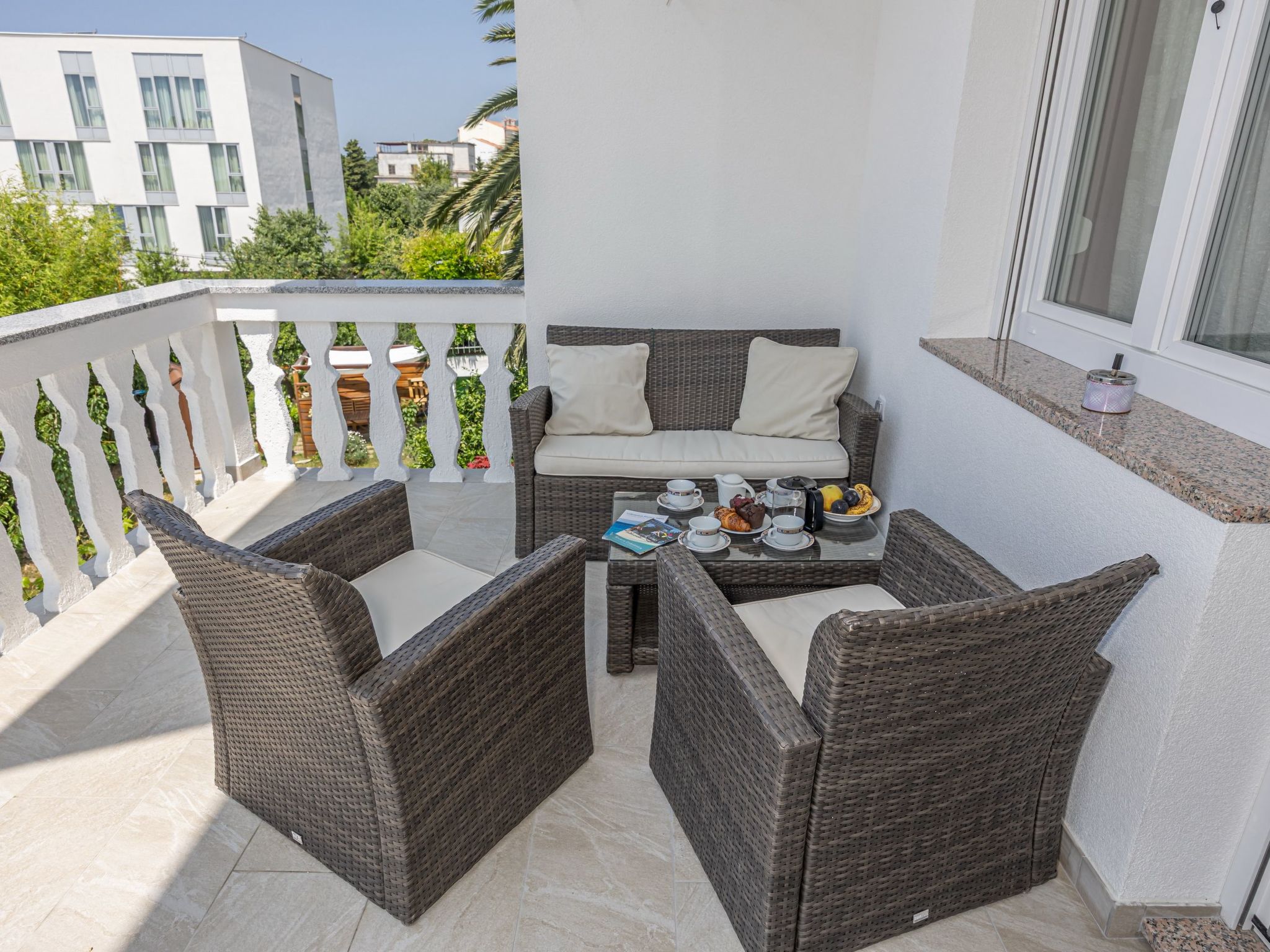 "Luxuswohnung"-Binnen