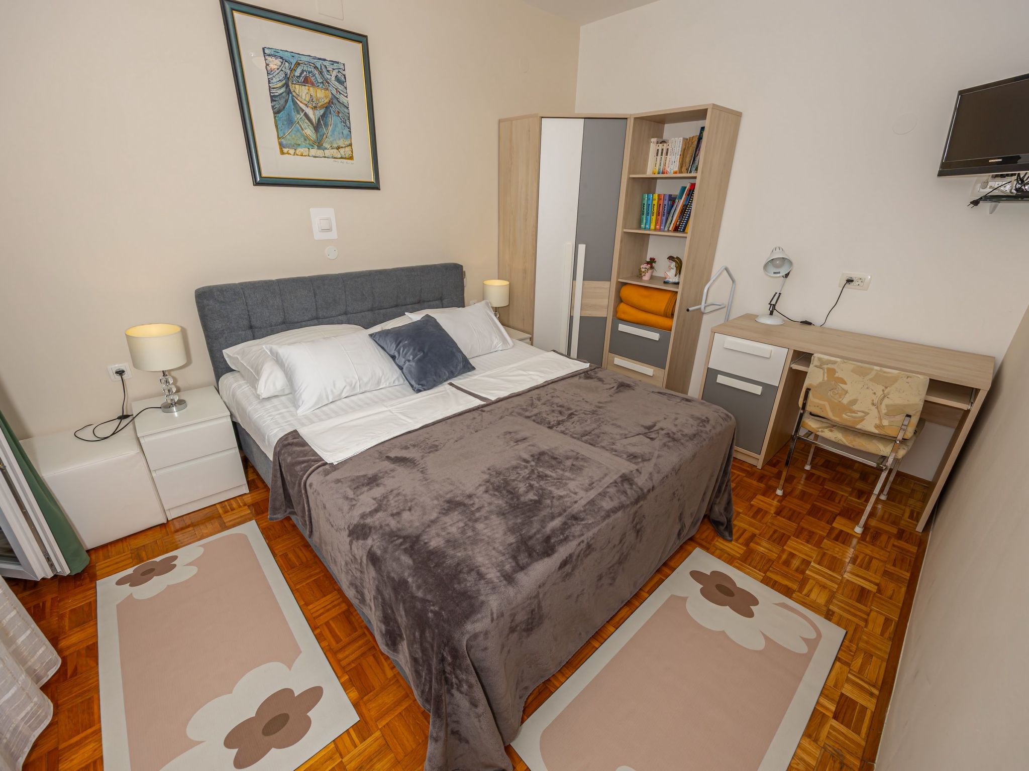 "Luxuswohnung"-Binnen