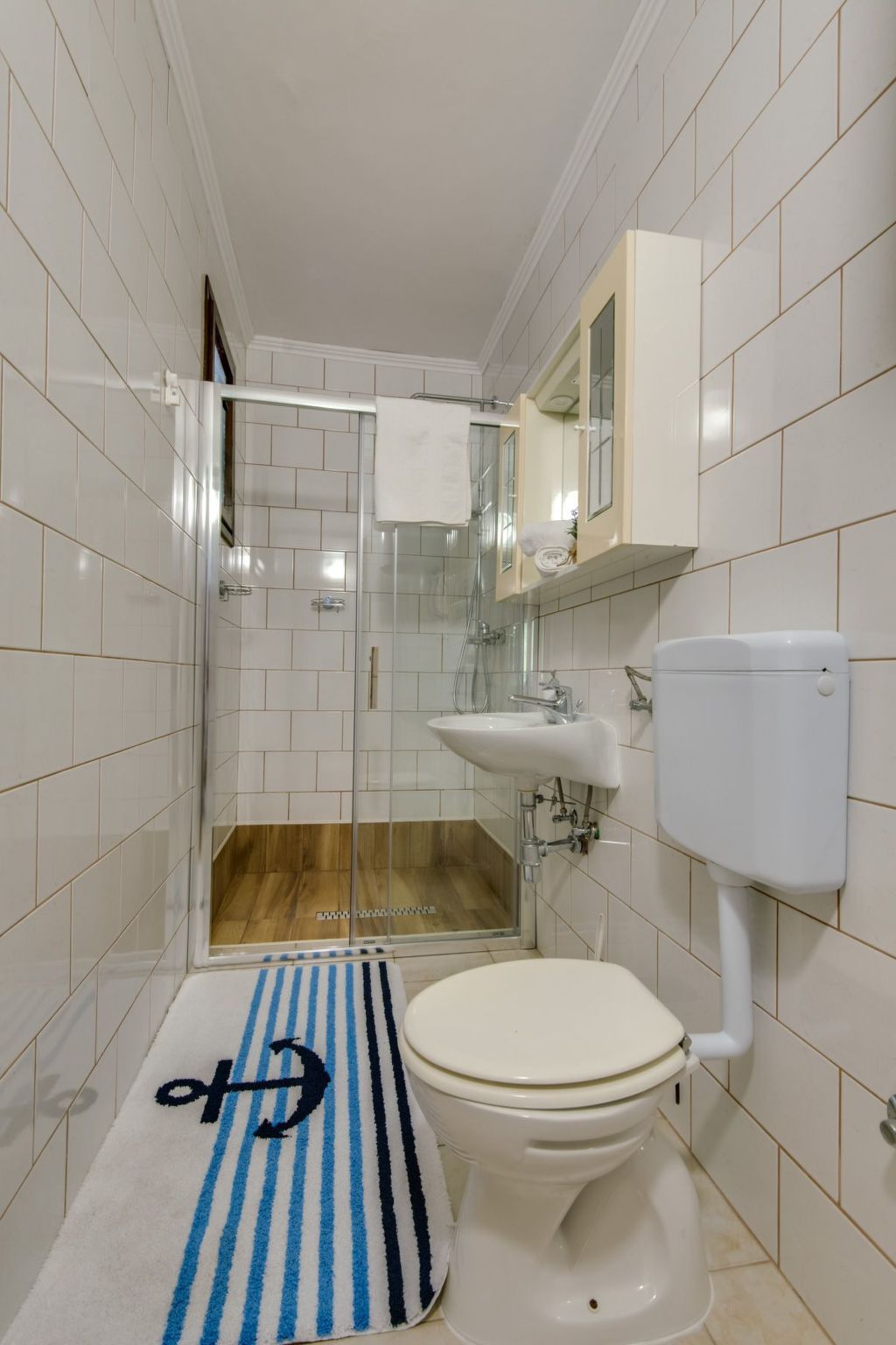 Ferienvilla "Goran" mit Blick auf das Wasser-Dedans