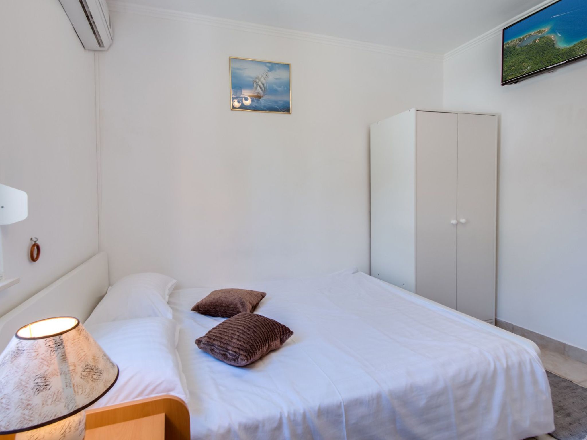 Ferienvilla "Goran" mit Blick auf das Wasser-Image-tags.info