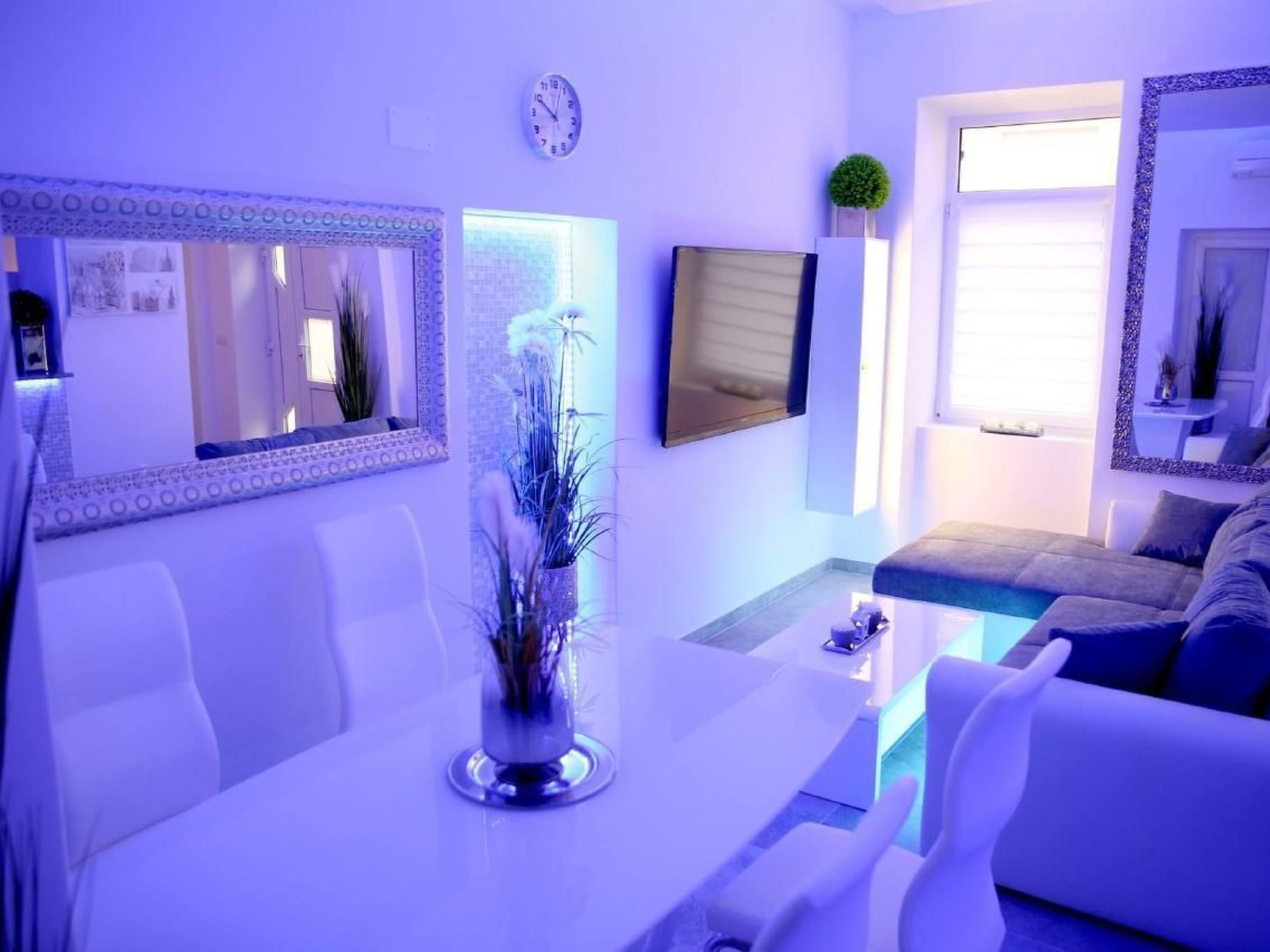 Photo of mit Hot Tub