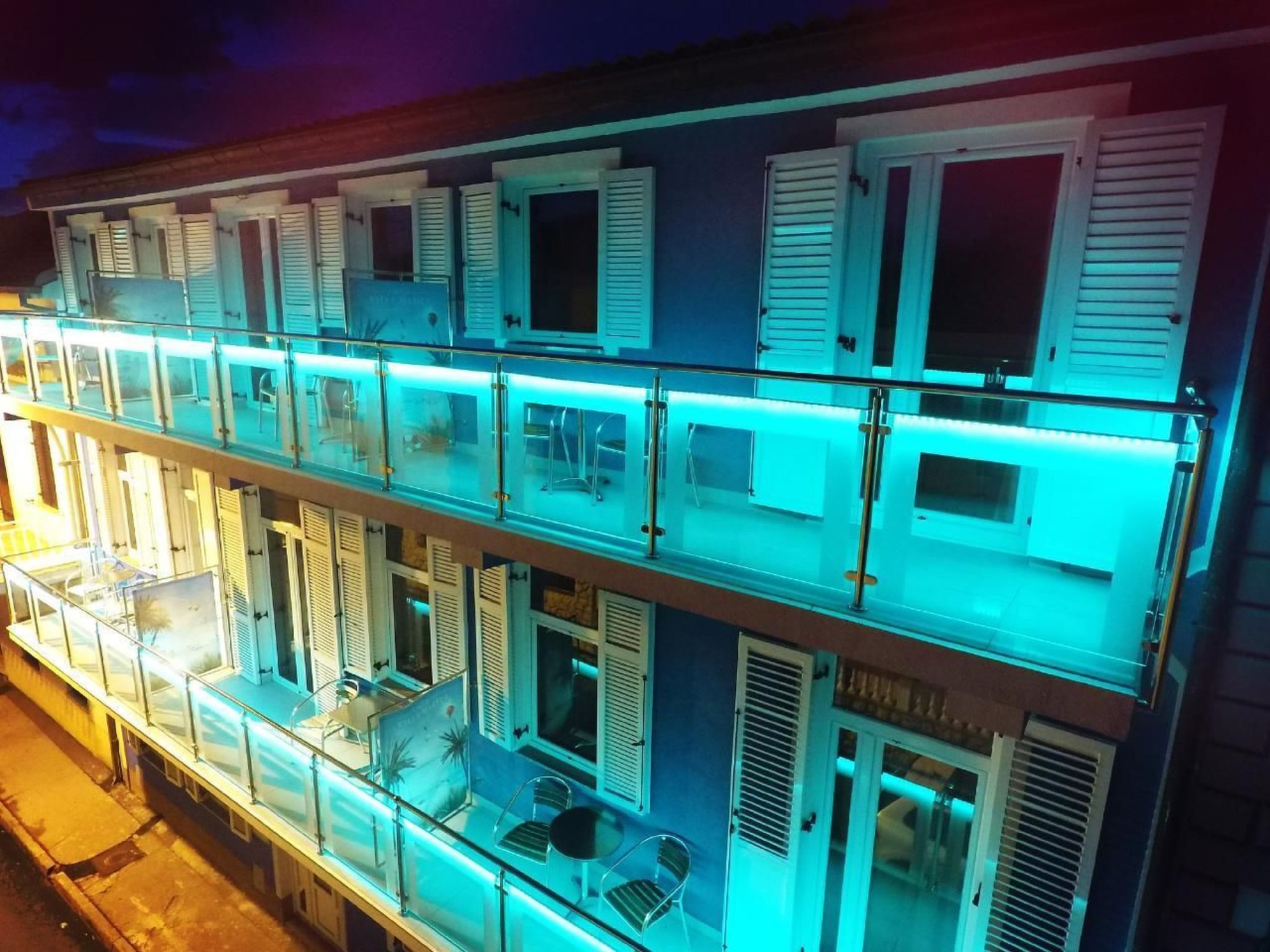 Photo of Appartement in Crikvenica mit Garten, Whirlpool