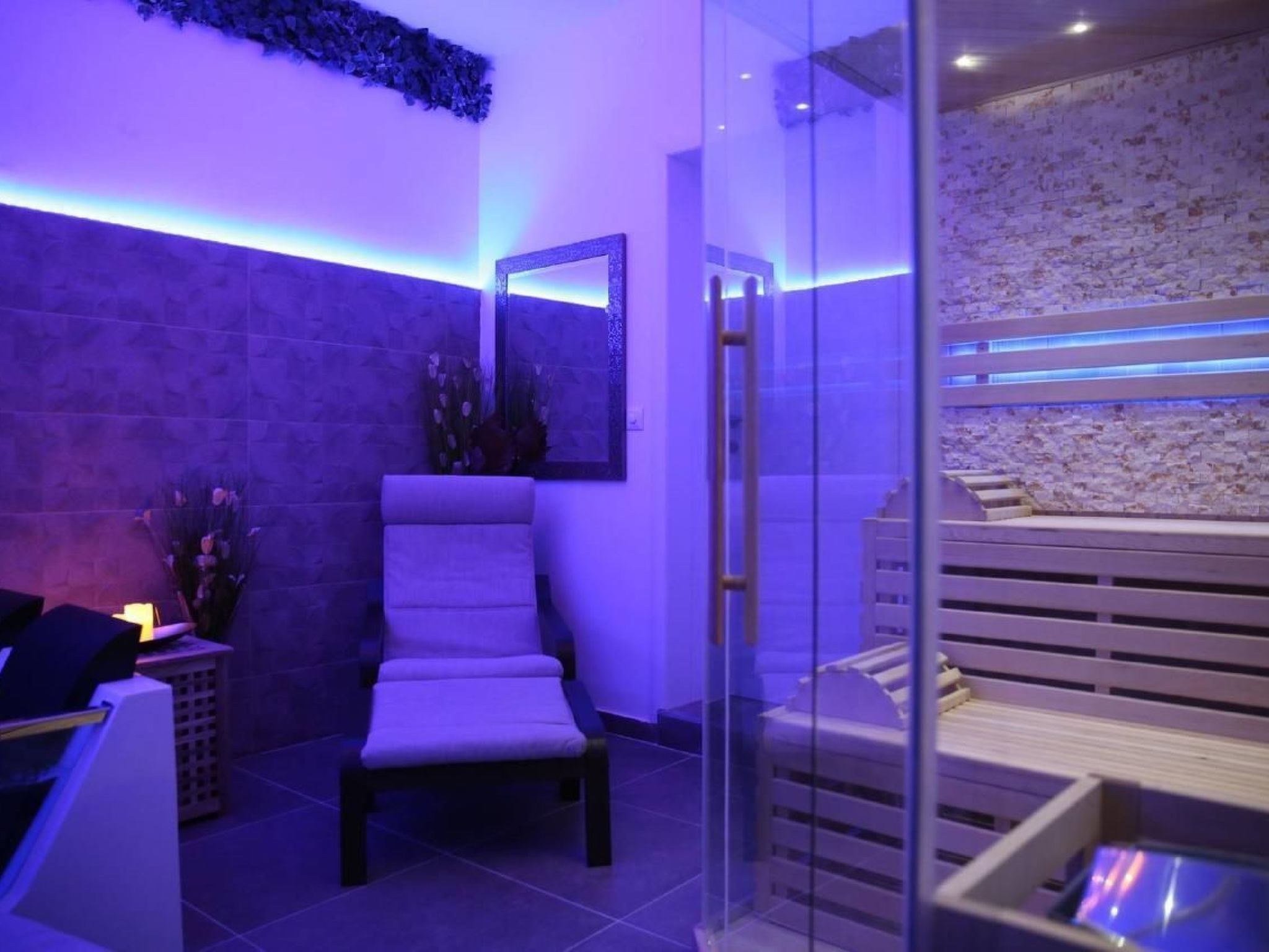 Photo of Appartement in Crikvenica mit Garten, Whirlpool