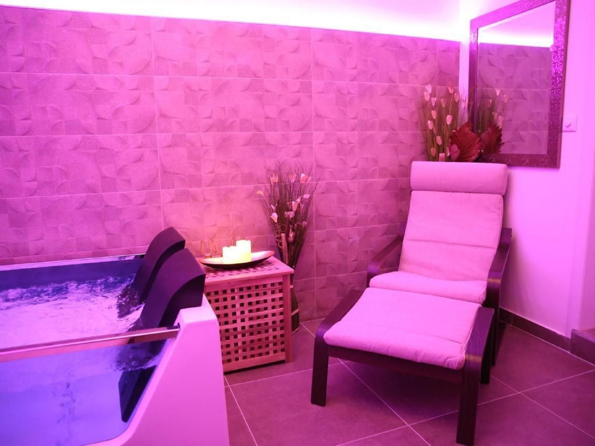 Photo of Appartement in Crikvenica mit Garten, Whirlpool