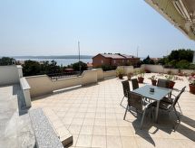 Sfeervol appartement met panoramisch zeezicht in Crikvenica - thumbnail 2