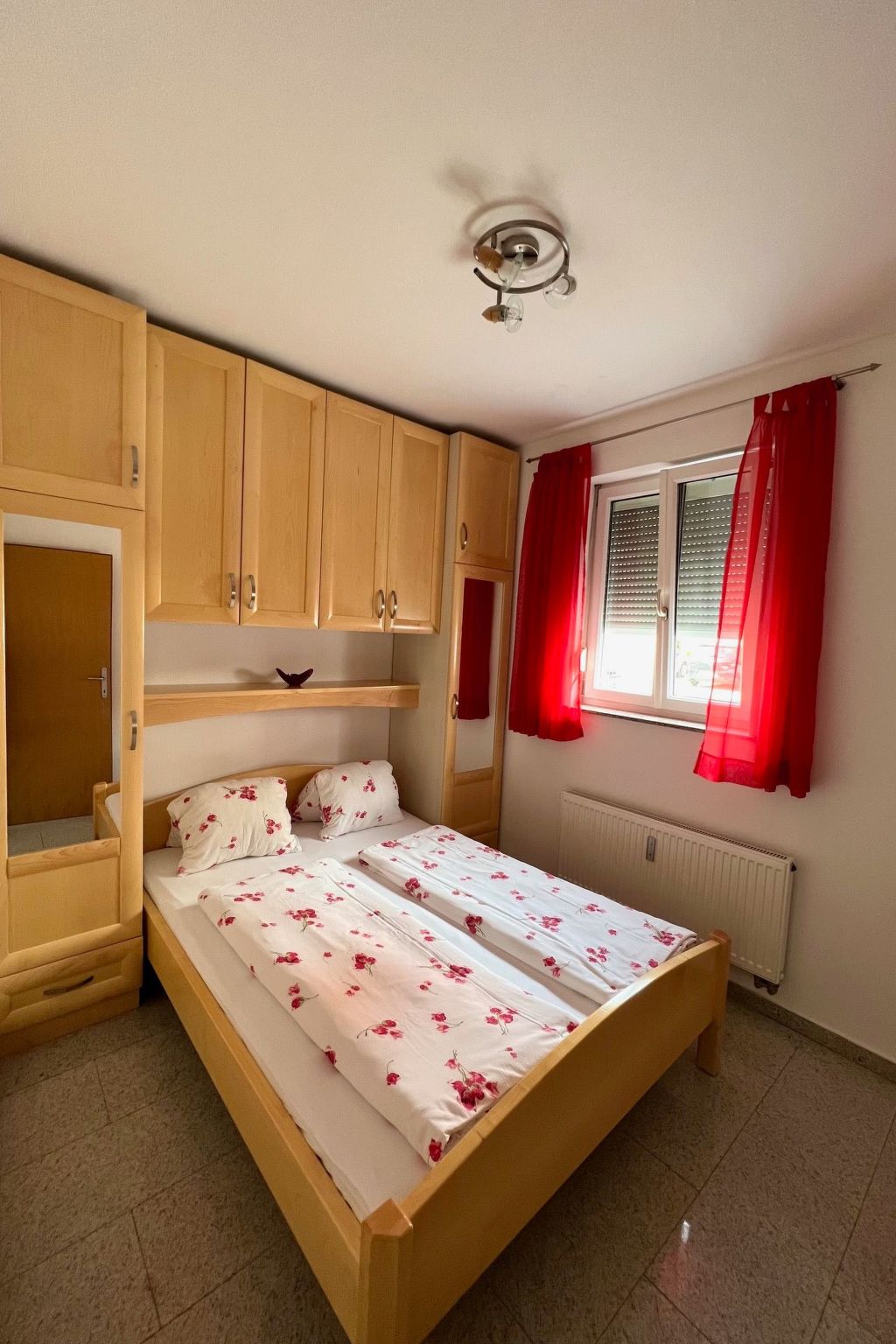 Appartement mit privater Terrasse und Meerblick-Image-tags.info