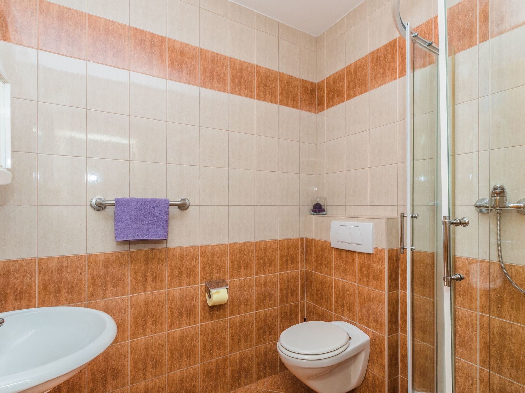 Schöne Ferienwohnung für maximal 4 Personen-Image-tags.info