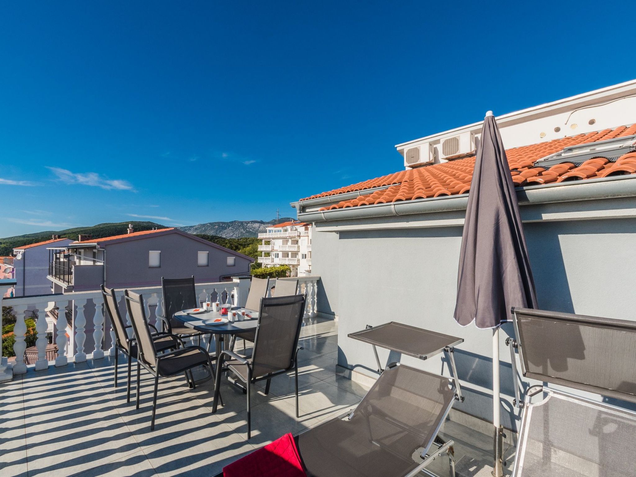 8 im dritten Obergeschoss-Image-tags.info