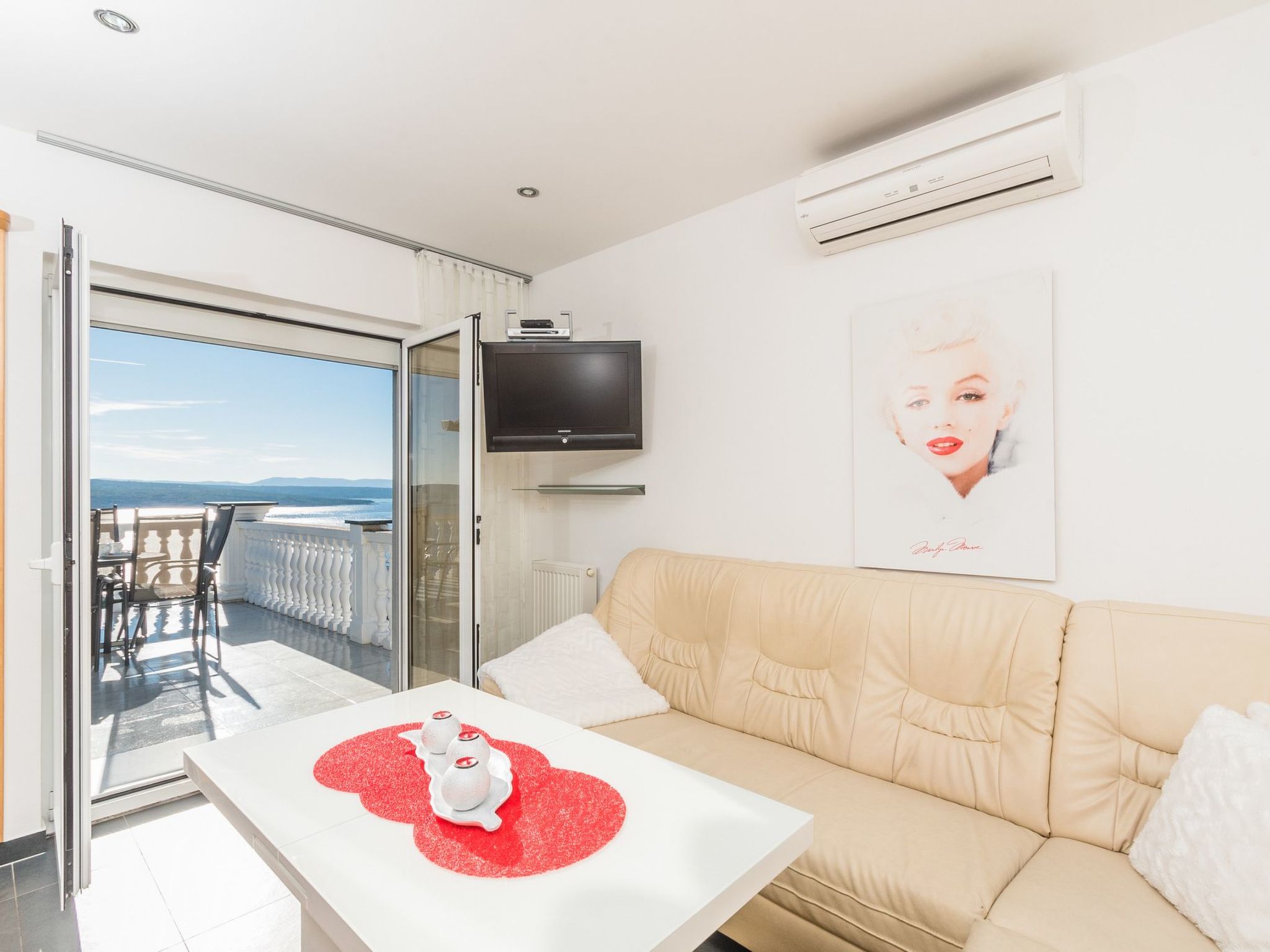 8 im dritten Obergeschoss-Image-tags.info