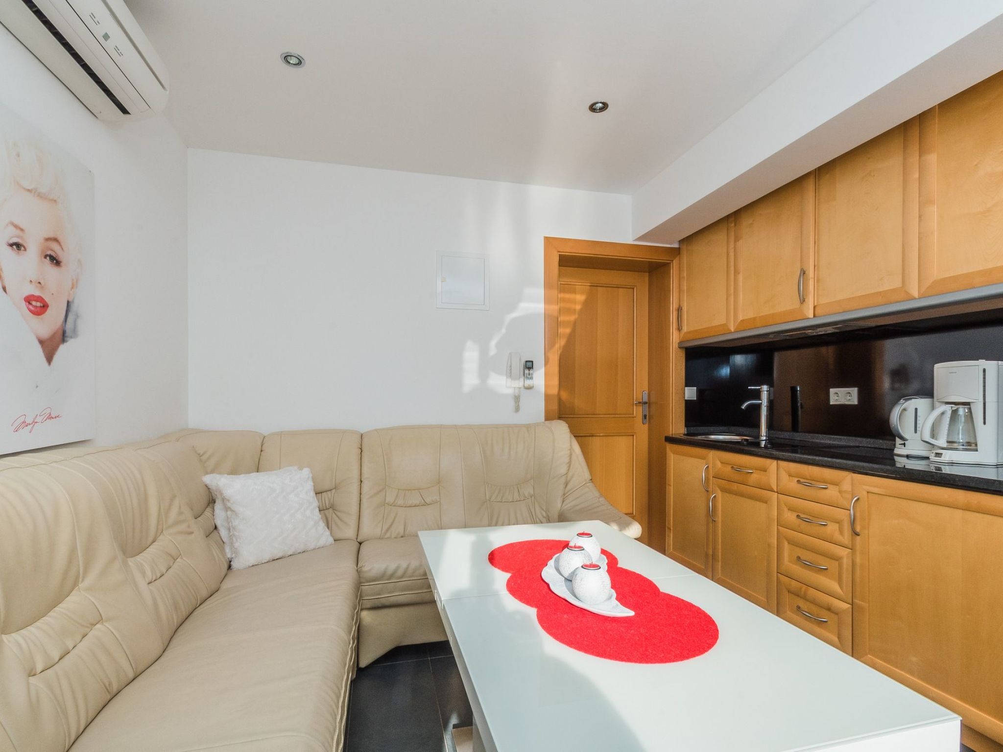 8 im dritten Obergeschoss-Image-tags.info