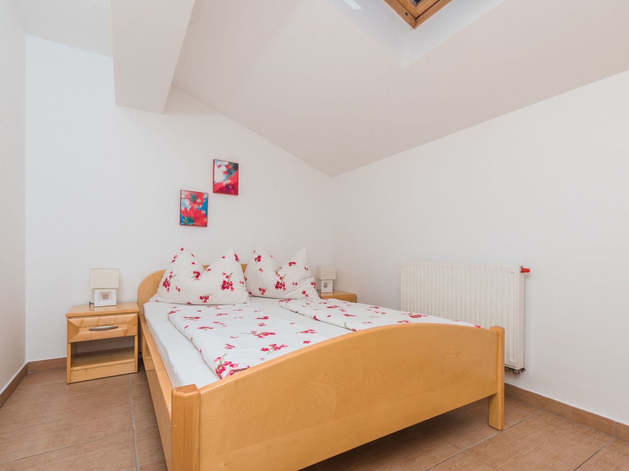 8 im dritten Obergeschoss-Image-tags.info