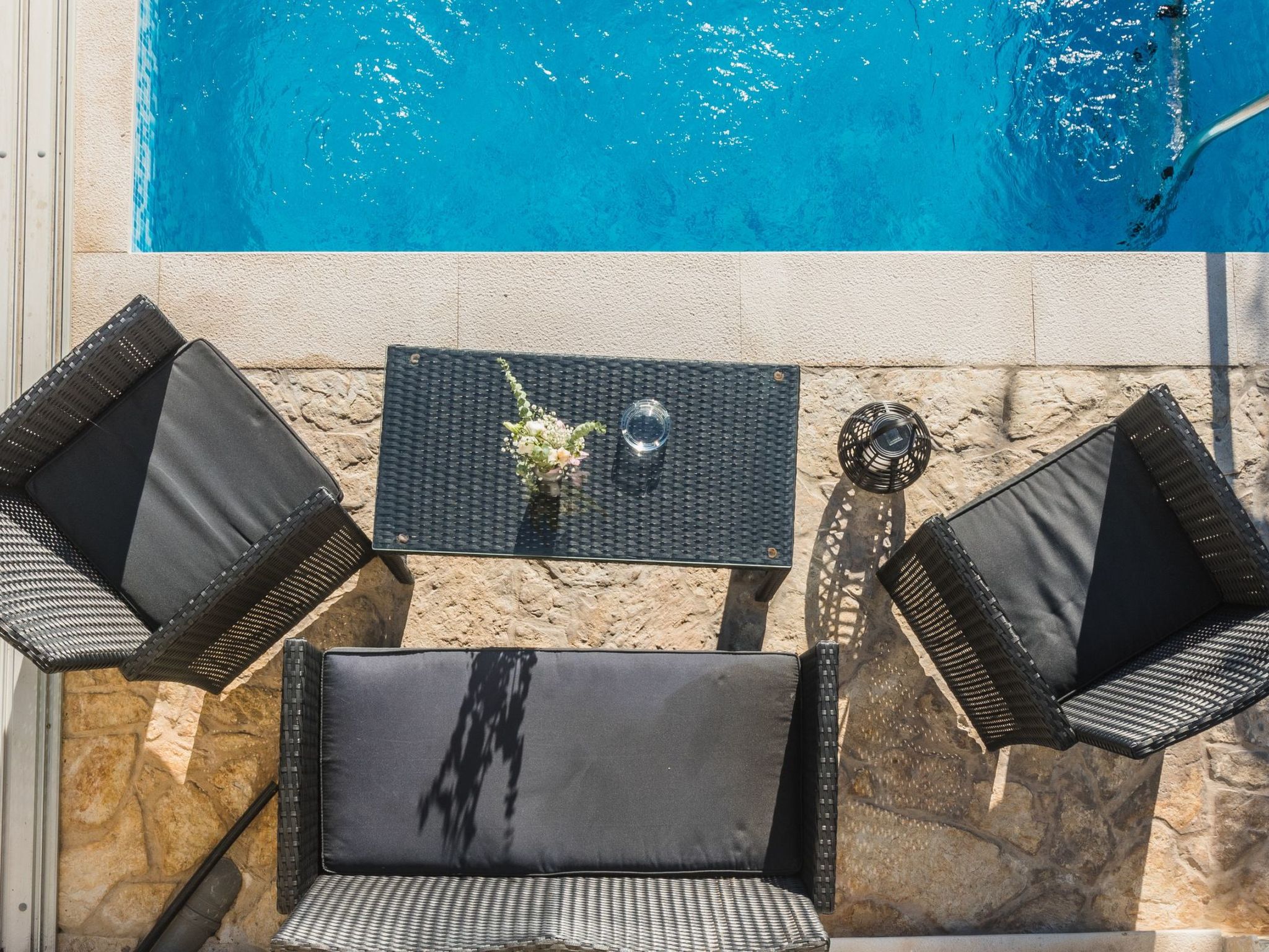 Gemütliche Wohnung mit Pool