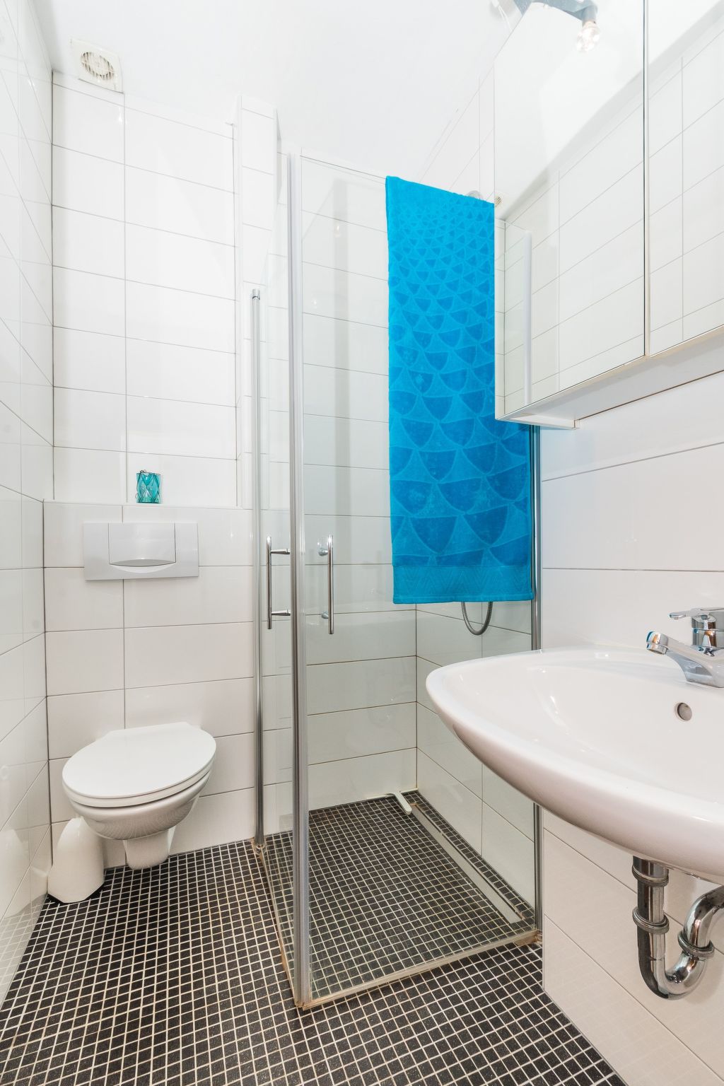 Wohnung mit Meerblick und Pool-Image-tags.info