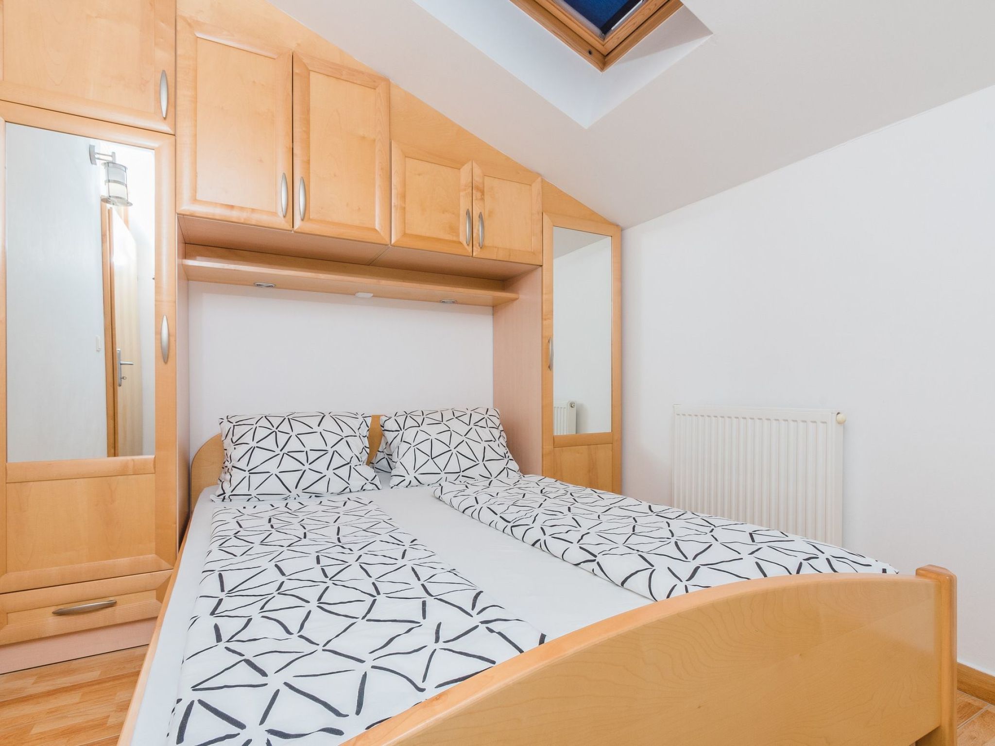 Wohnung mit großem Pool und Meerblick-Image-tags.info