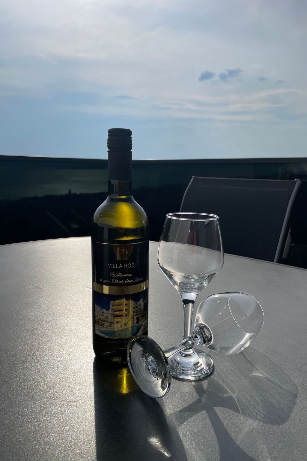 Wohnung mit großem Pool und Meerblick-Image-tags.info