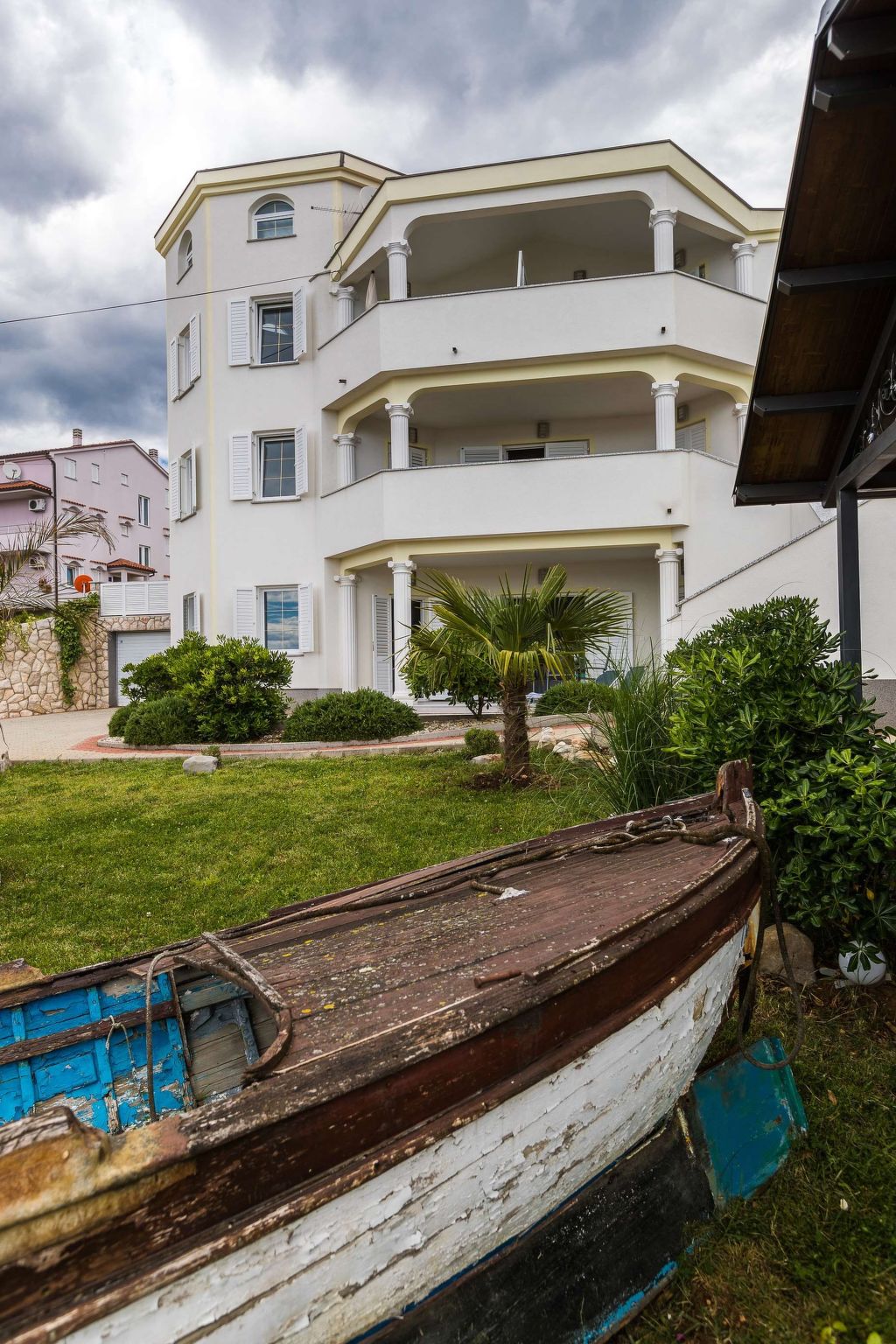 Photo of Wohnung mit großer Terasse