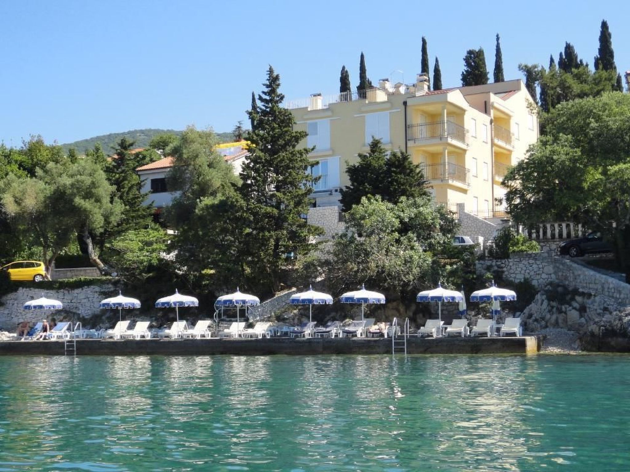 mit Blick auf das Wasser Villa in Cirkvenica Riviera