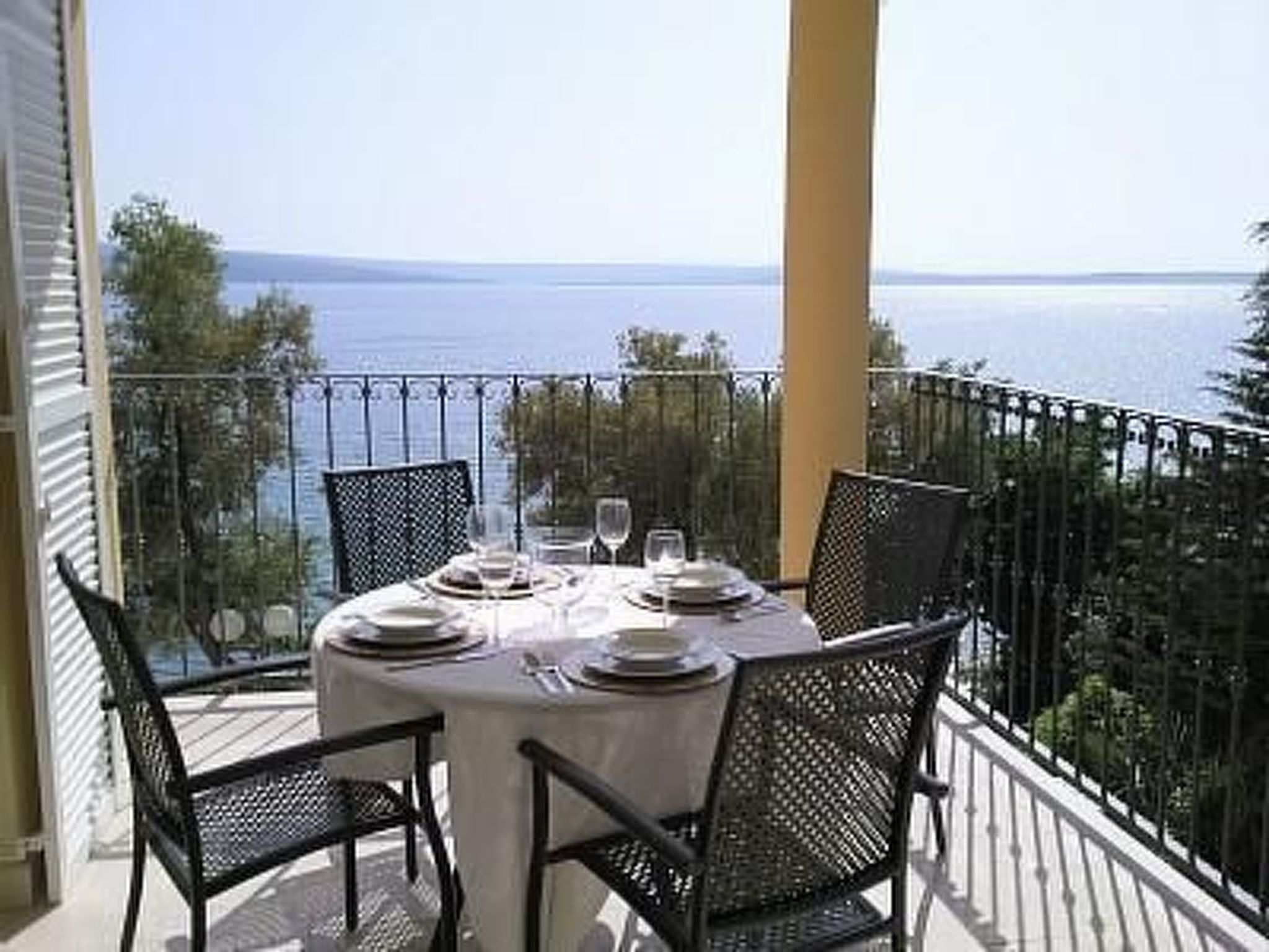 Photo of mit Blick auf das Wasser