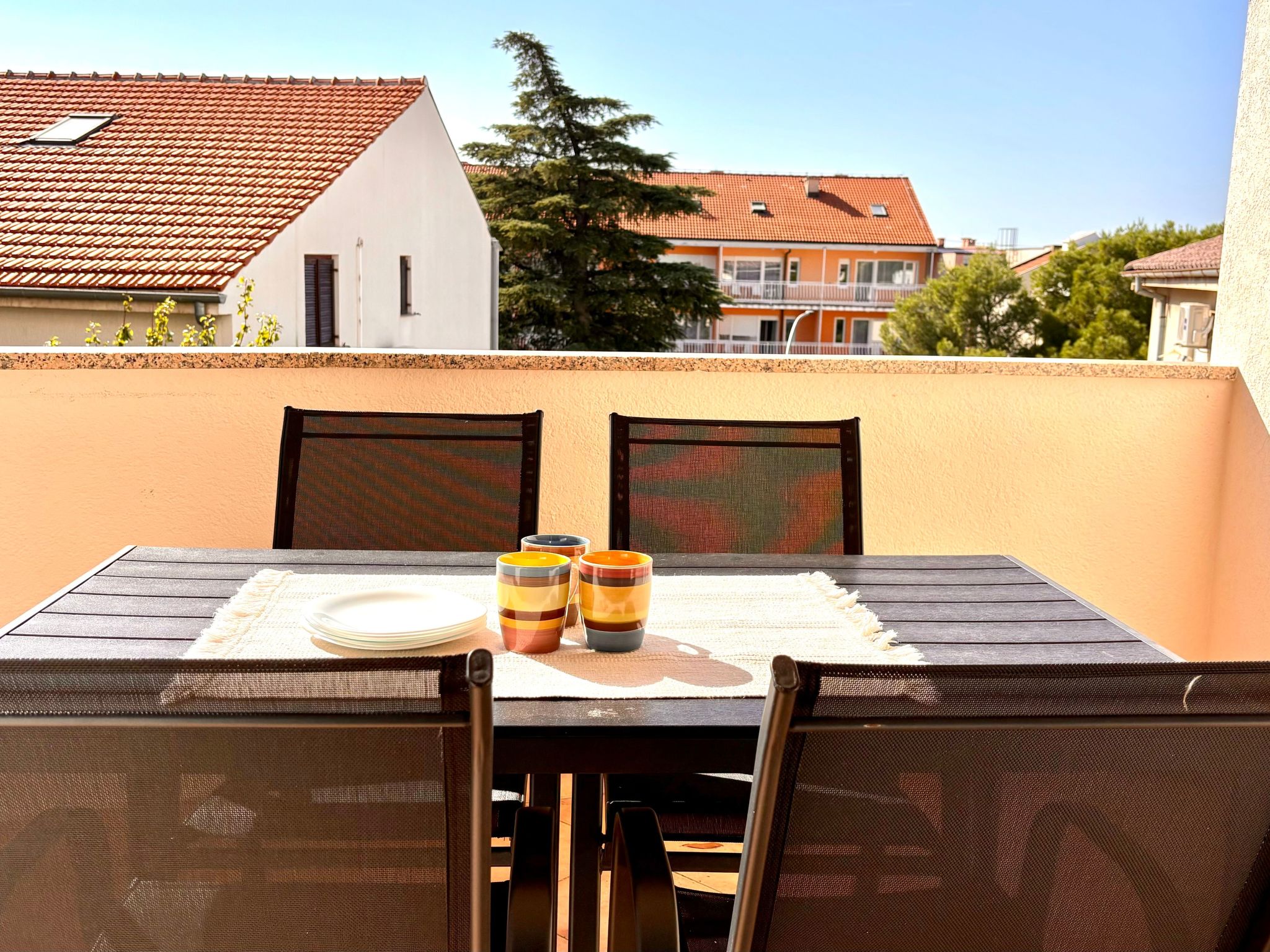 Wohnung mit Balkon und Meerblick-Inside