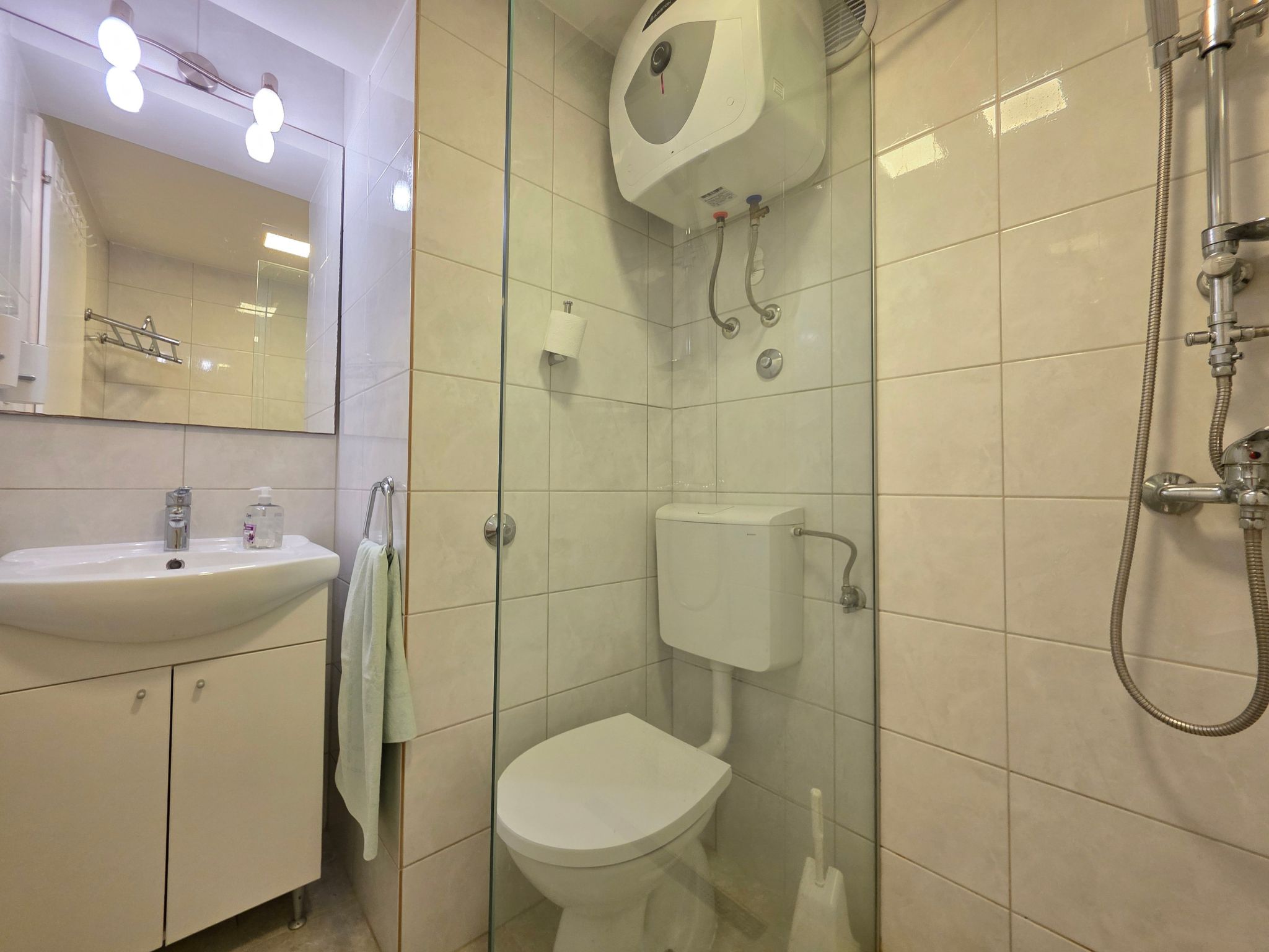 Wohnung in Crikvenica mit Terrasse-Binnen