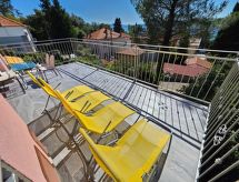 Vrijstaand vakantiehuis met terras op 150 meter van zee in Crikvenica - thumbnail 2