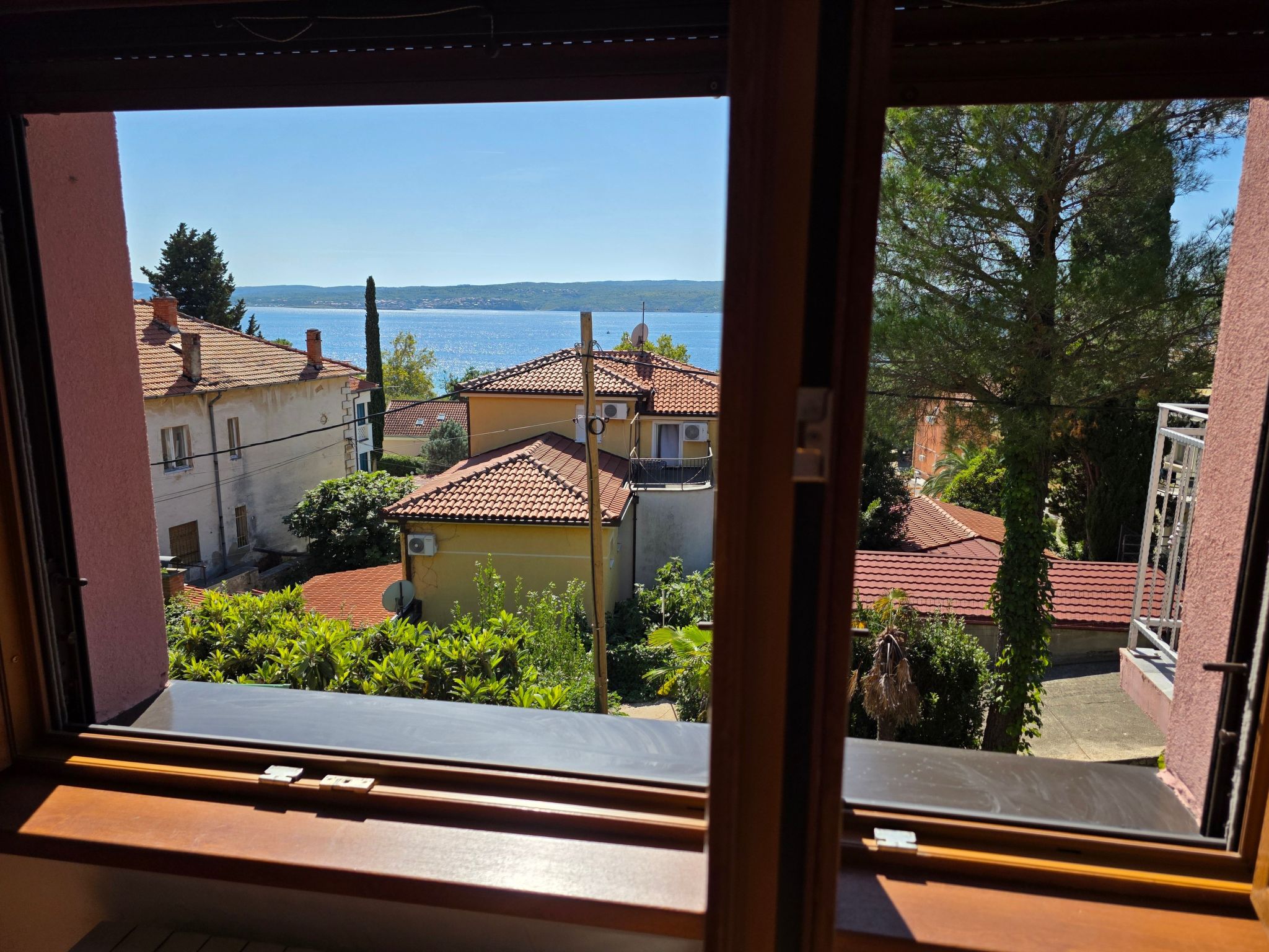Wohnung mit Terrasse, 150 m vom Sandstrand entfernt-Drinnen