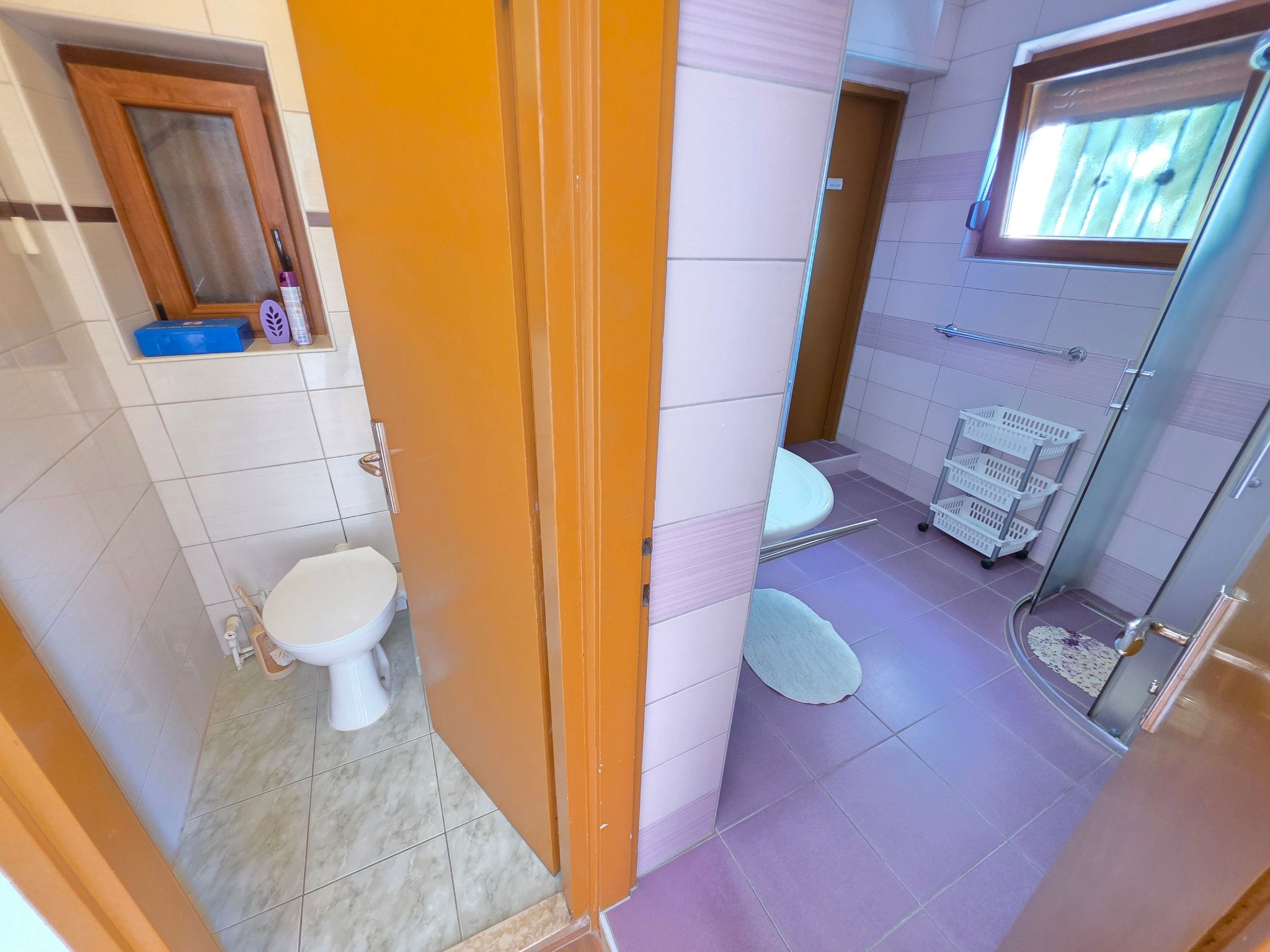 Wohnung mit Terrasse, 150 m vom Sandstrand entfernt-Drinnen