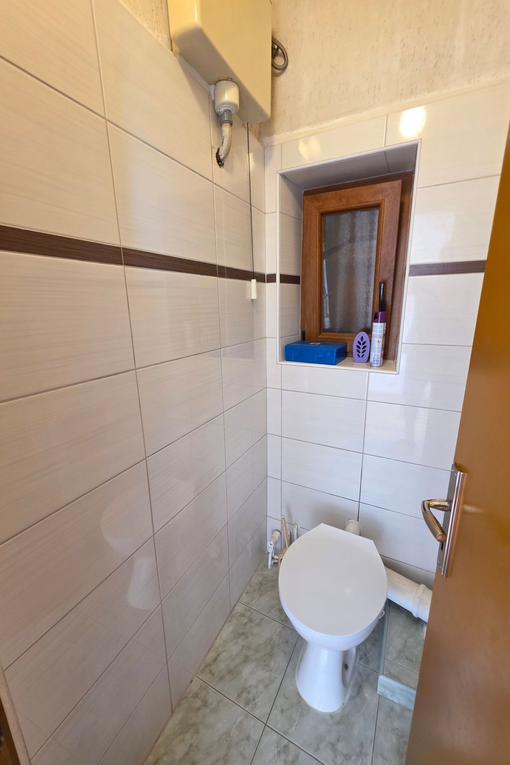 Wohnung mit Terrasse, 150 m vom Sandstrand entfernt-Drinnen