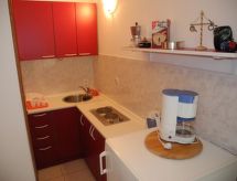 Studio mit eigener Terrasse