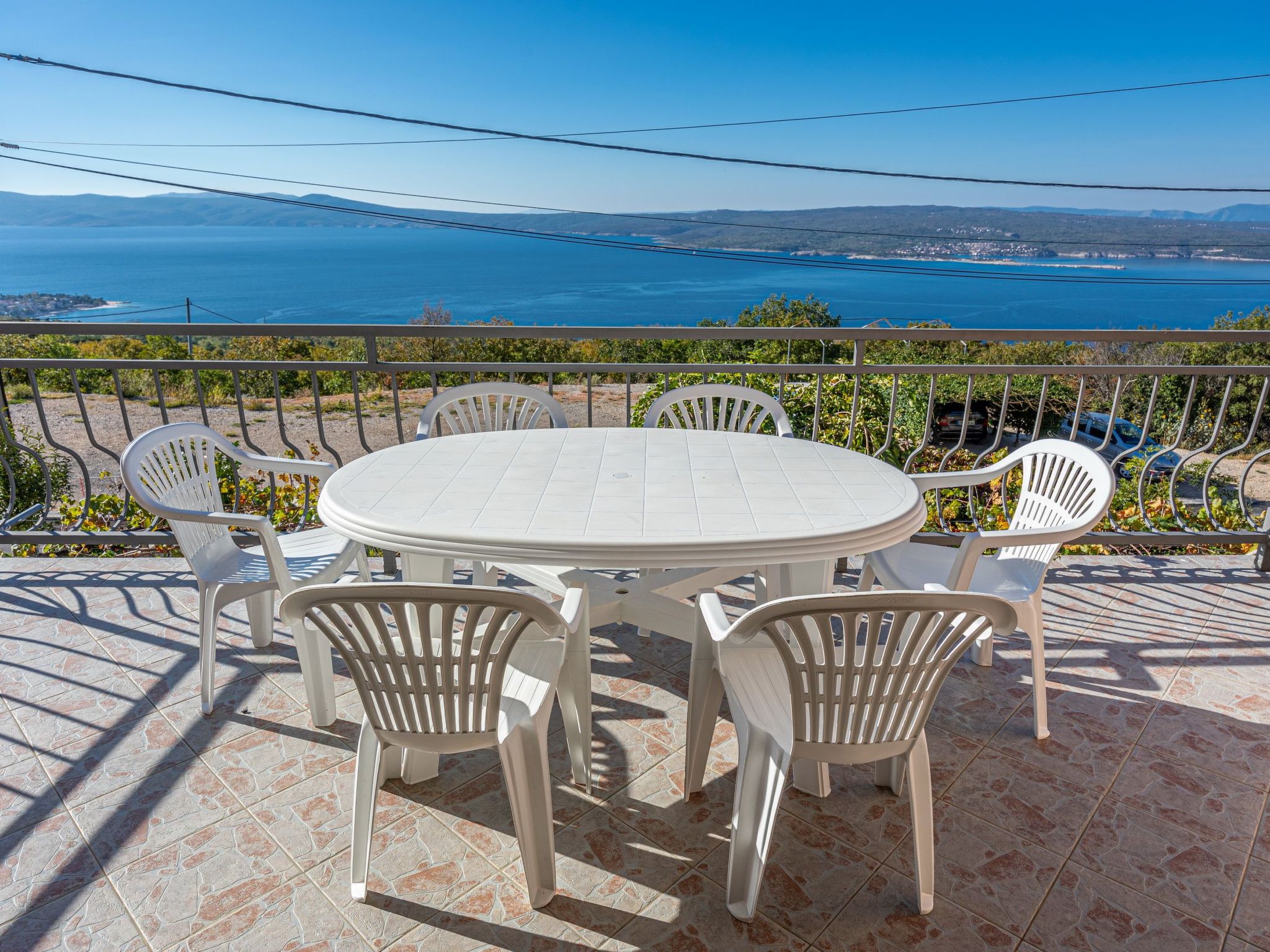 Appartement in Crikvenica mit Großem Garten