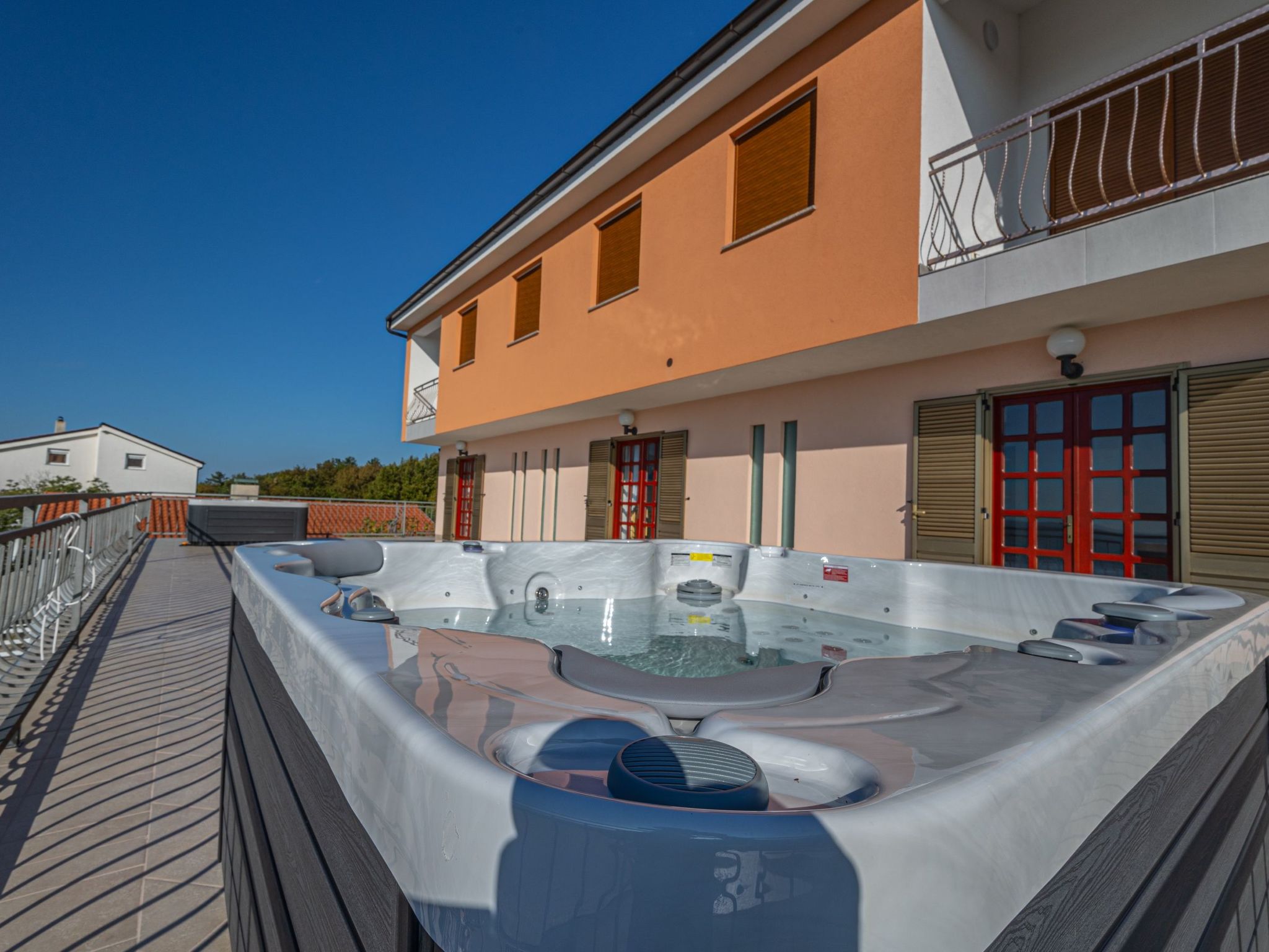 Appartement in Crikvenica mit Großem Garten-Image-tags.info