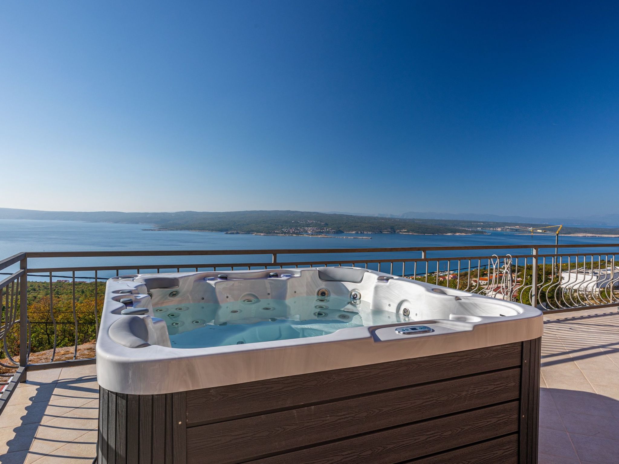 Appartement in Crikvenica mit Großem Garten-Image-tags.info