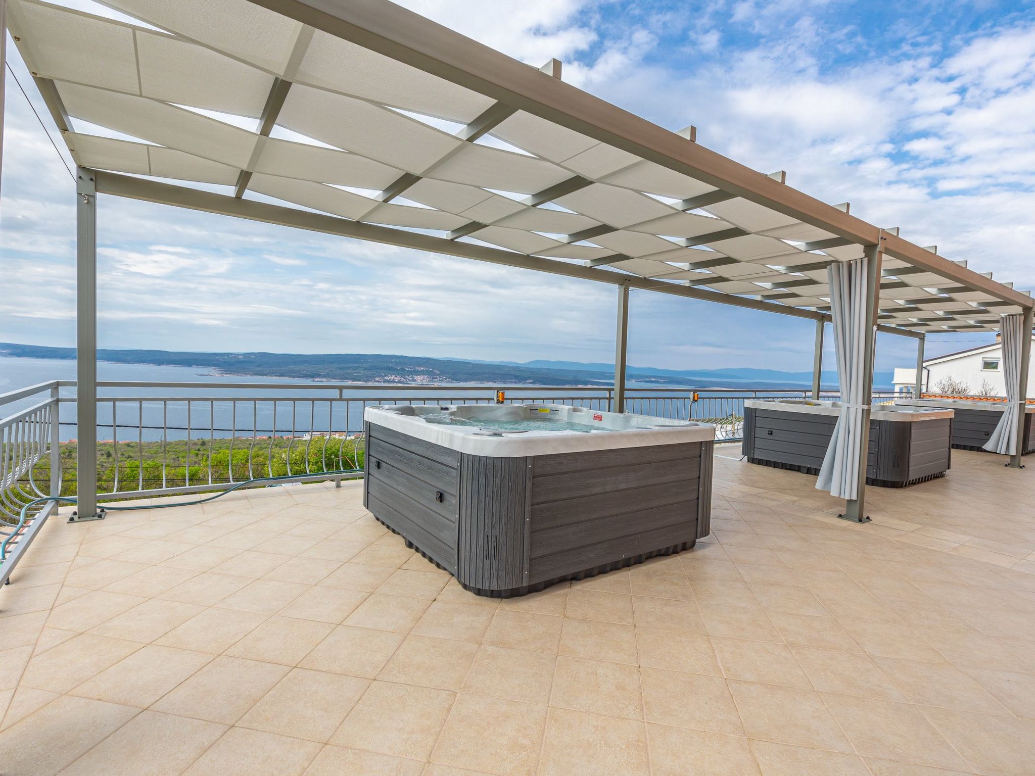 Appartement in Crikvenica mit Großem Garten-Image-tags.info