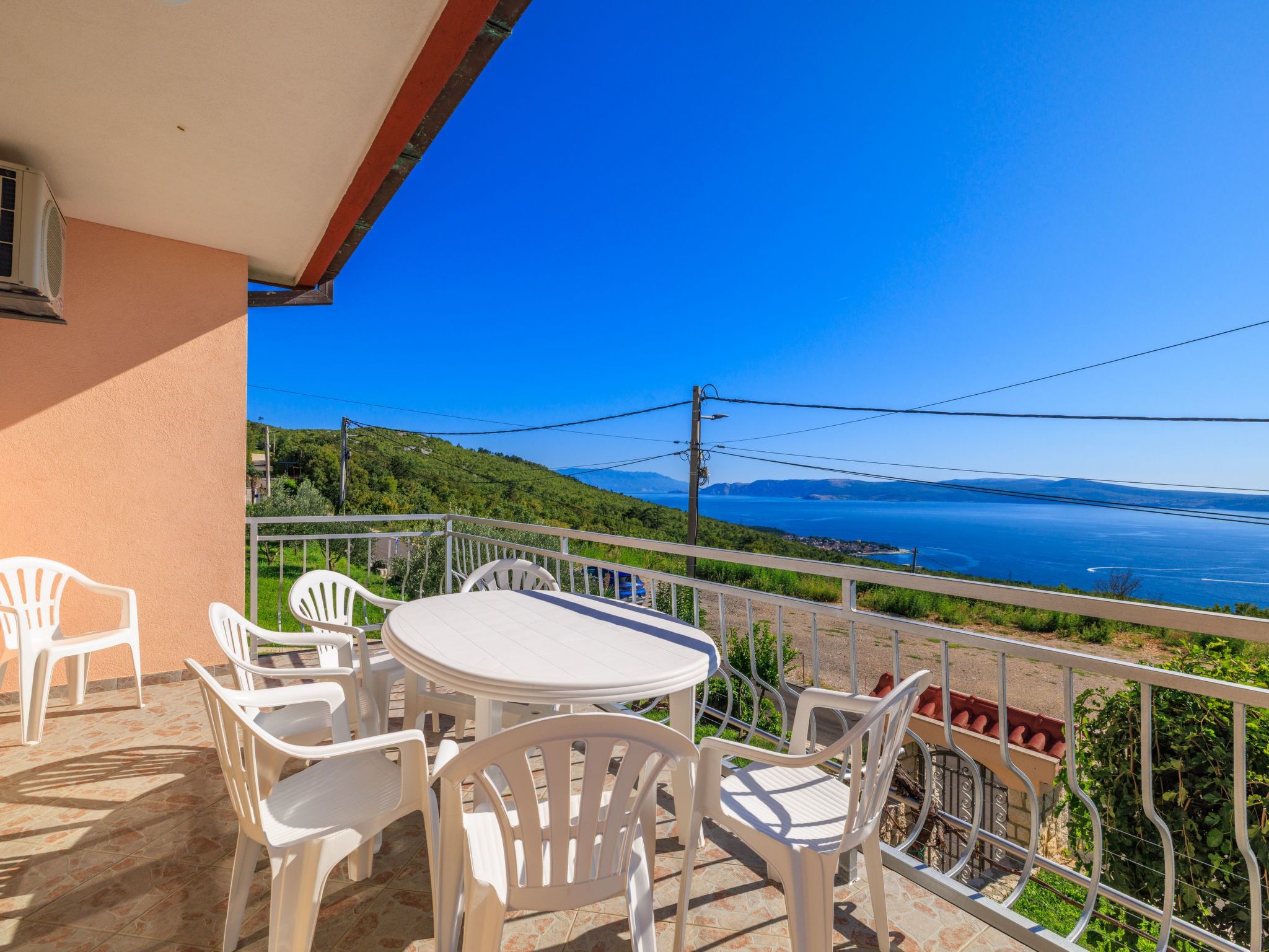 Appartement in Crikvenica mit Großem Garten-Image-tags.info